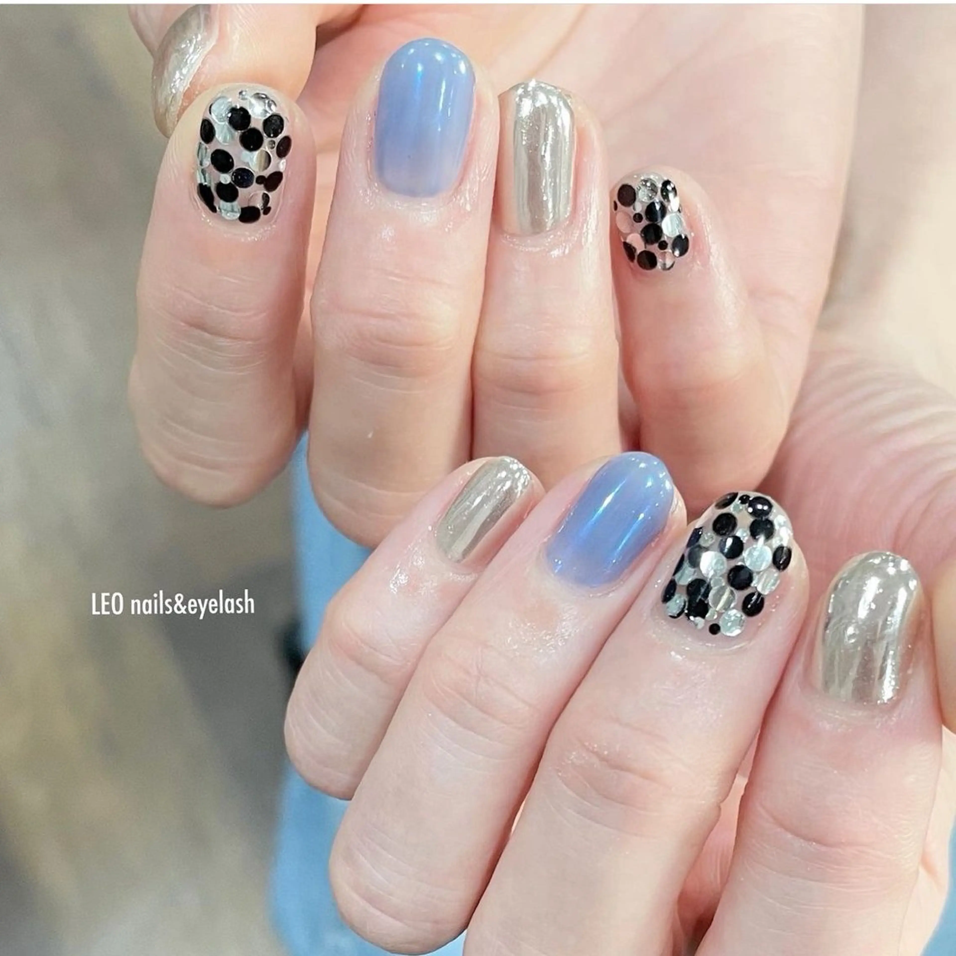 ネイル アートネイル ニュアンスネイル LEO Nails andeyelashのネイルデザイン