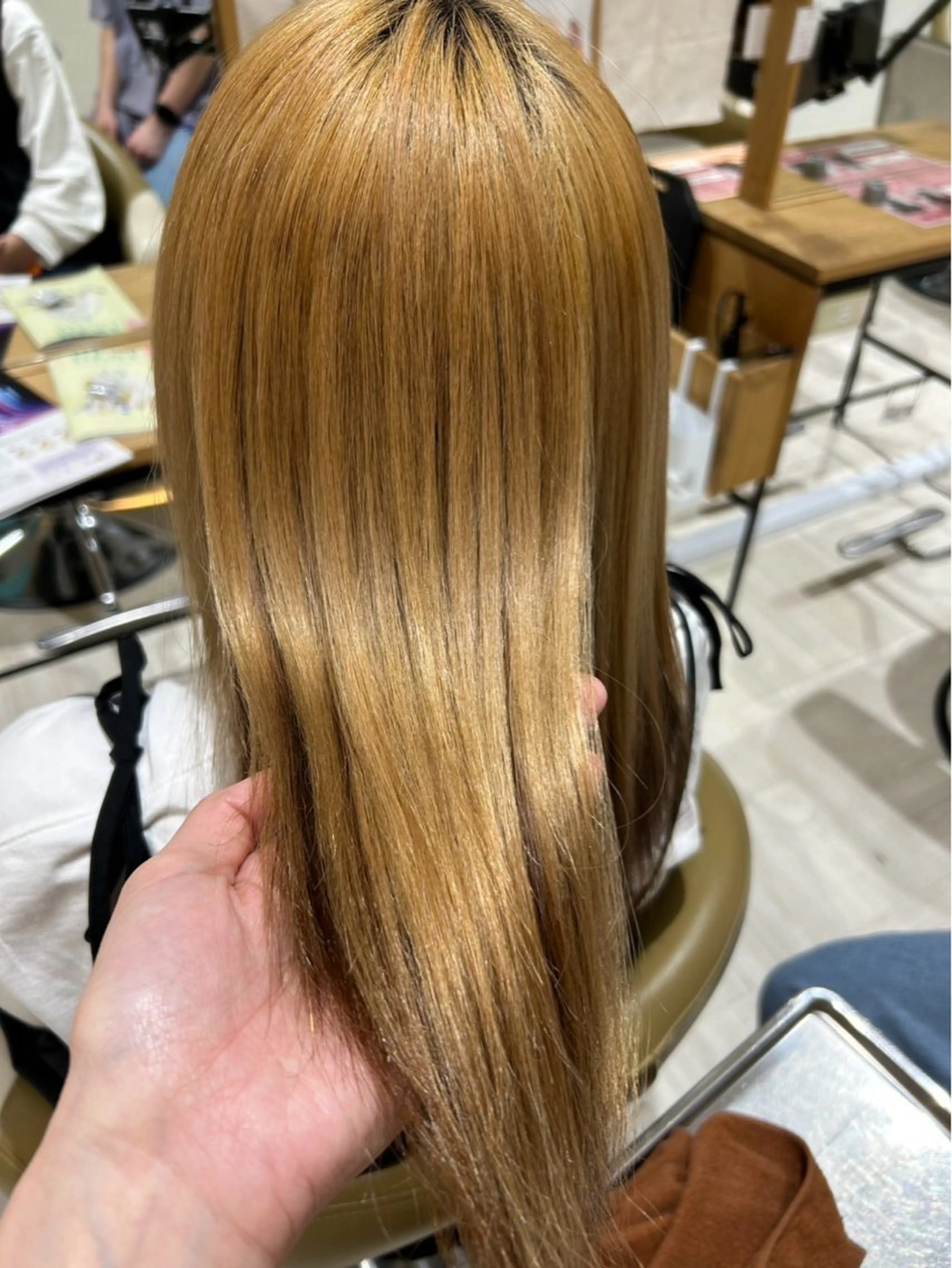 ロング 縮毛矯正 @RICH 野尻俐織斗のヘアスタイル