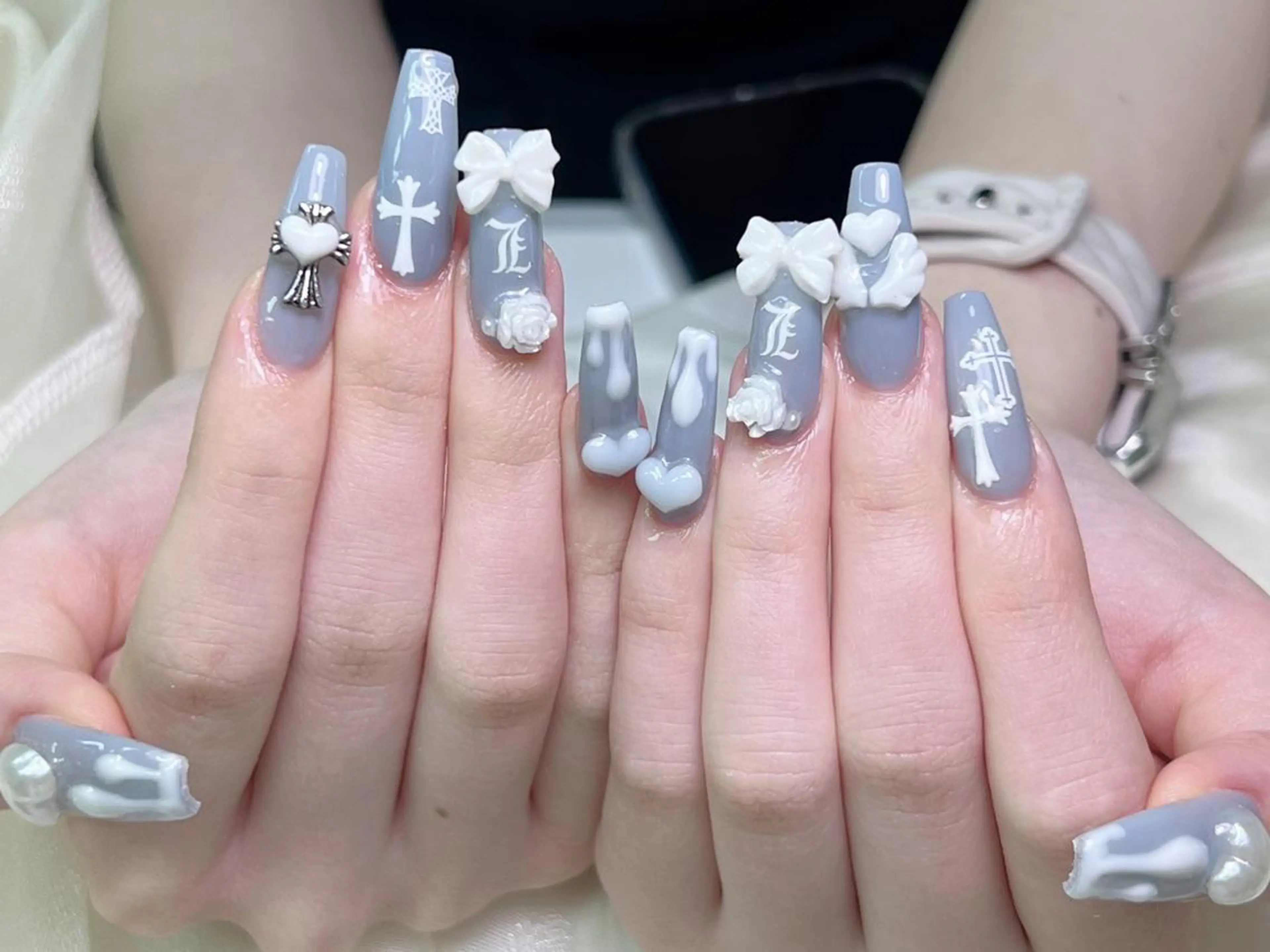 ネイル 💕リリ 🩷のネイルデザイン