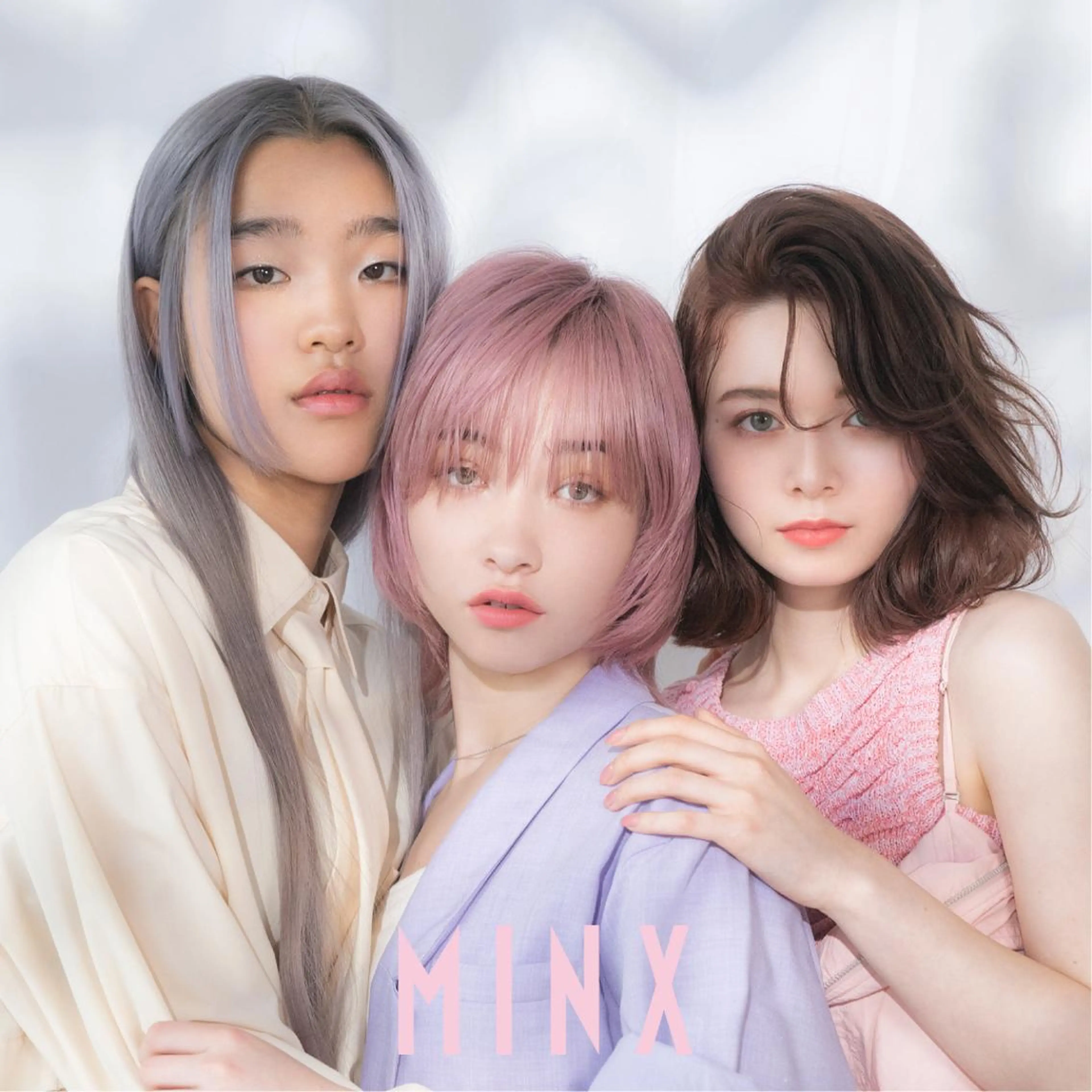 MINX 井上 ヨウ 艶髪カラー/レイヤーのヘアスタイル