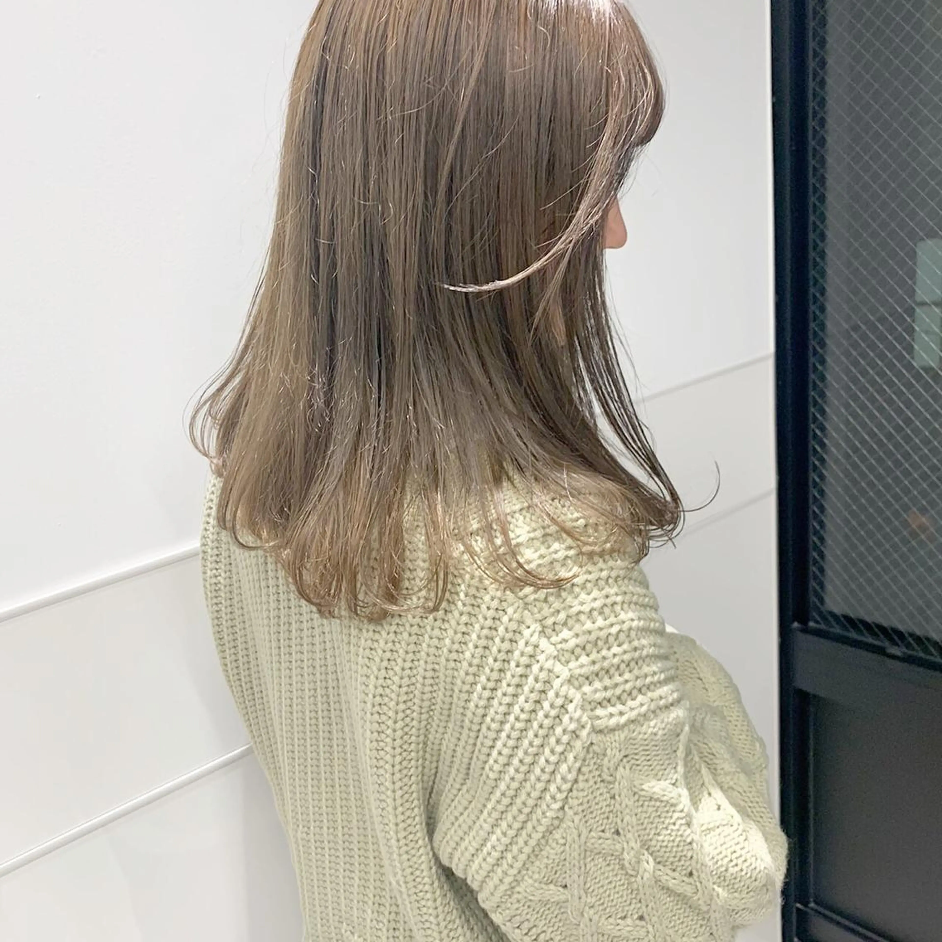 ミディアム カラー Amelie yunのヘアスタイル