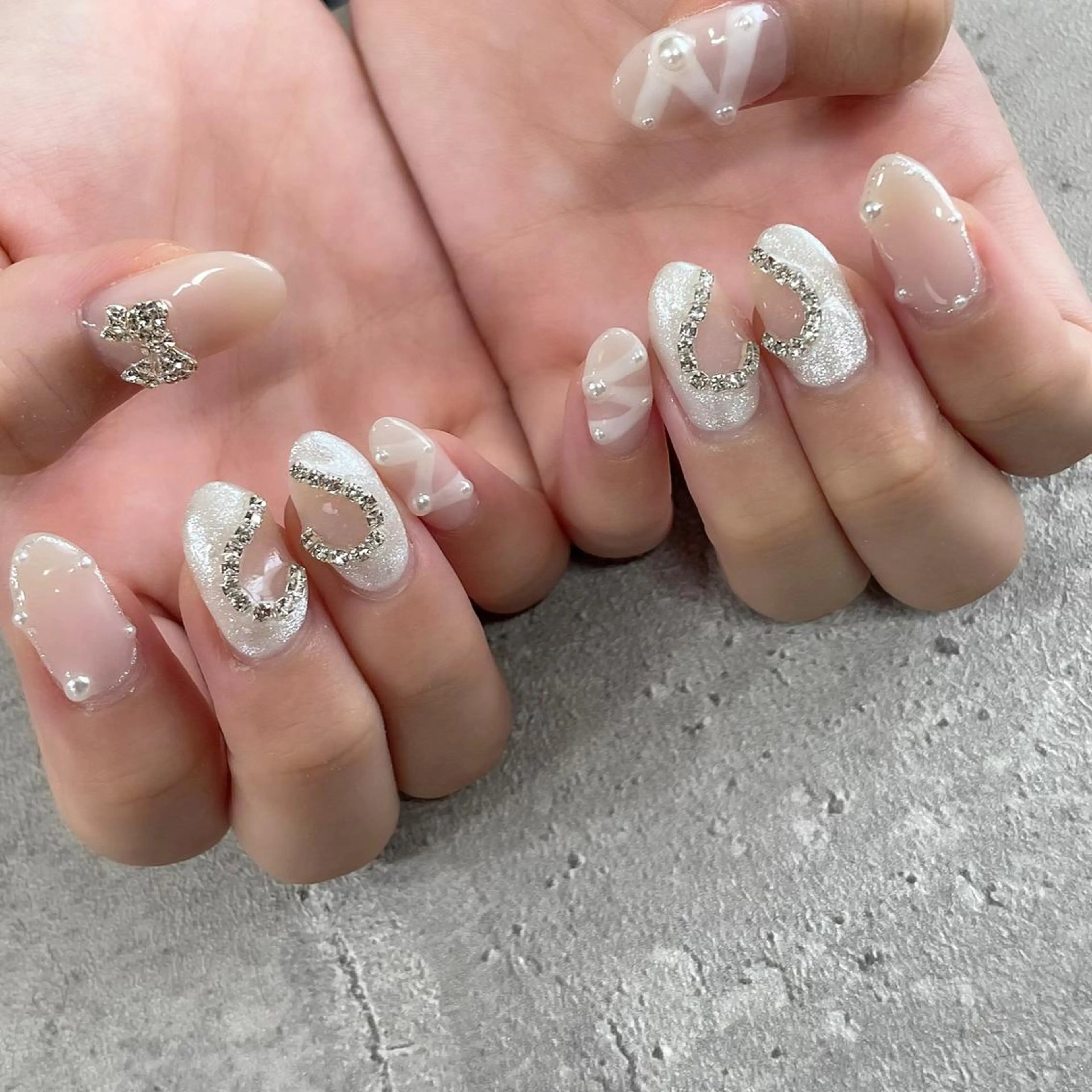 ネイル ジェルネイル 東 千夏のネイルデザイン