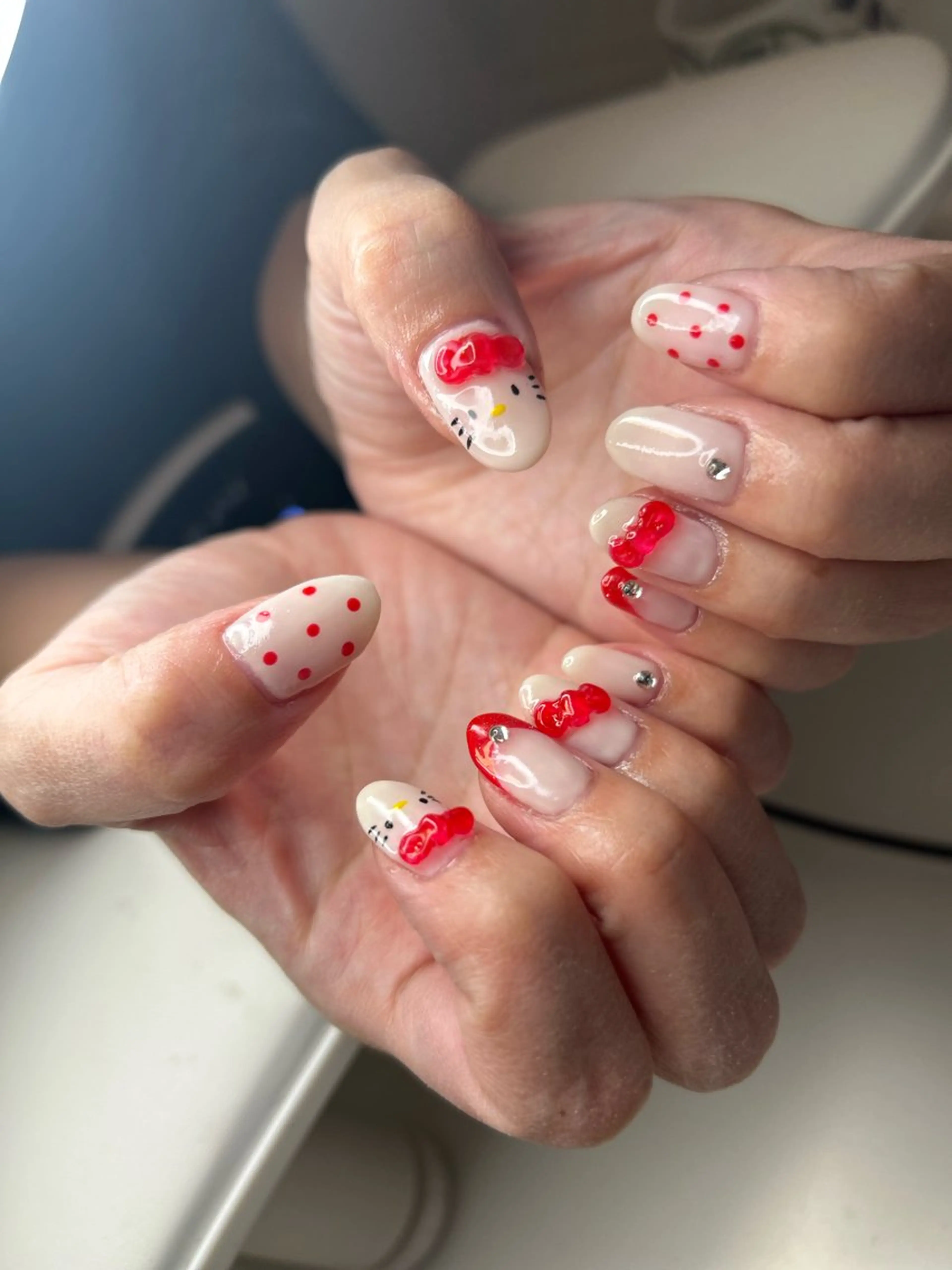 ネイル ハンドネイル プライベートサロン 虹のエステ・リラクイメージ