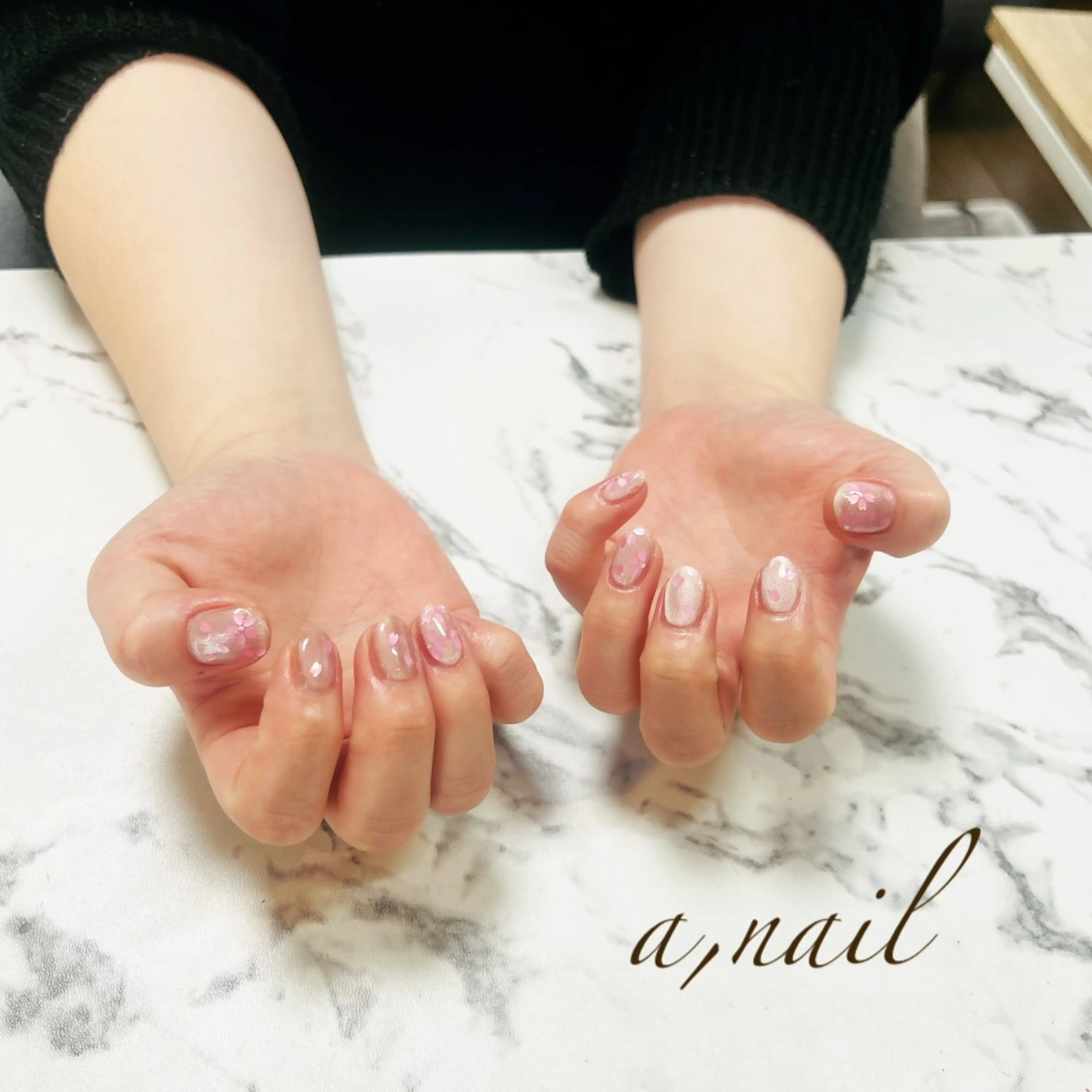 ネイル 桜ネイル フラワーネイル ジェルネイル マグネットネイル パラジェル ハンドネイル ネイルサロン エーネイルのネイルデザイン