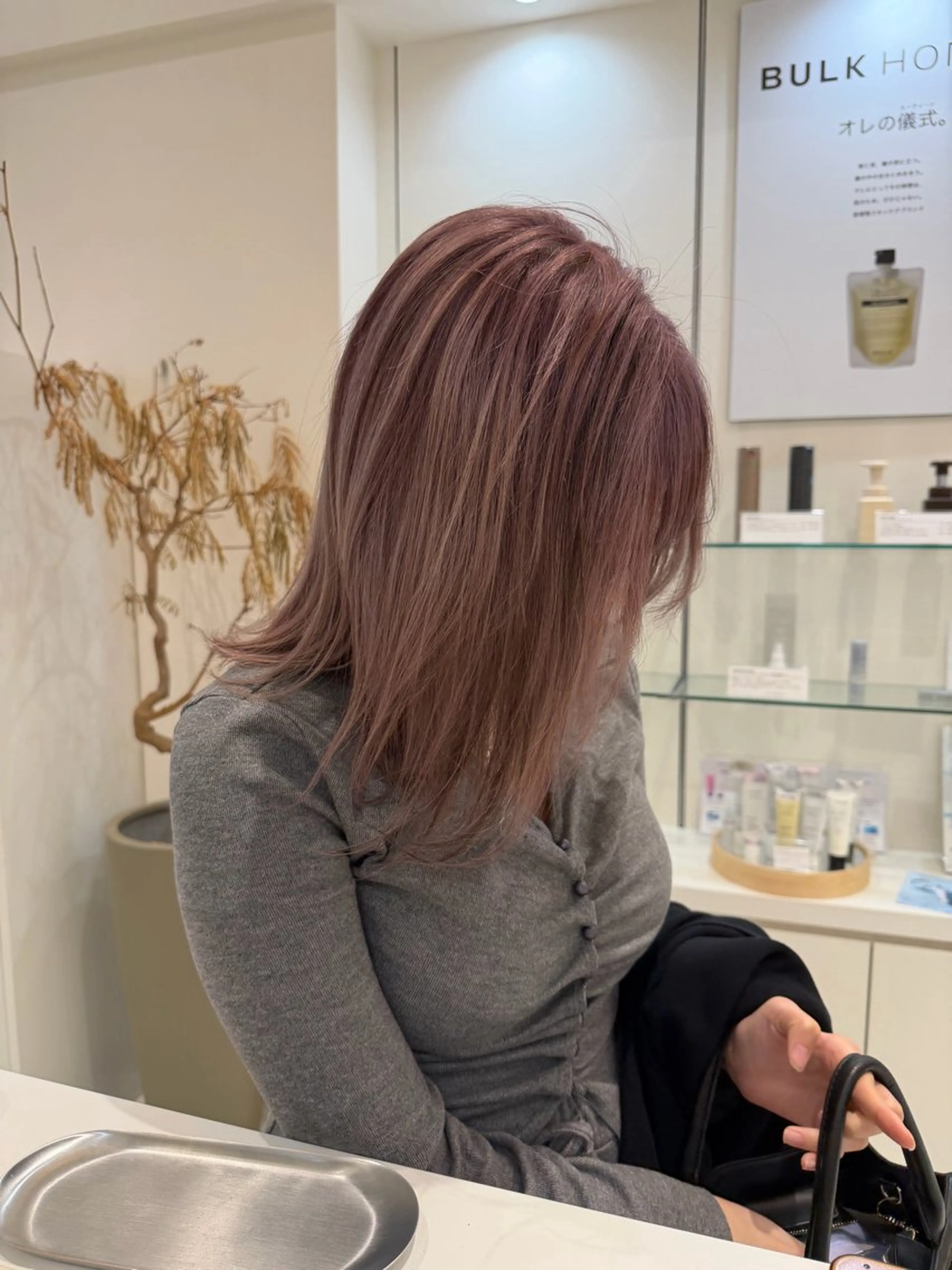 セミロング カラー ベージュカラー ブラウンカラー ピンクカラー ピンクベージュ HANABUSA ヤスキ/カラーリストのヘアスタイル