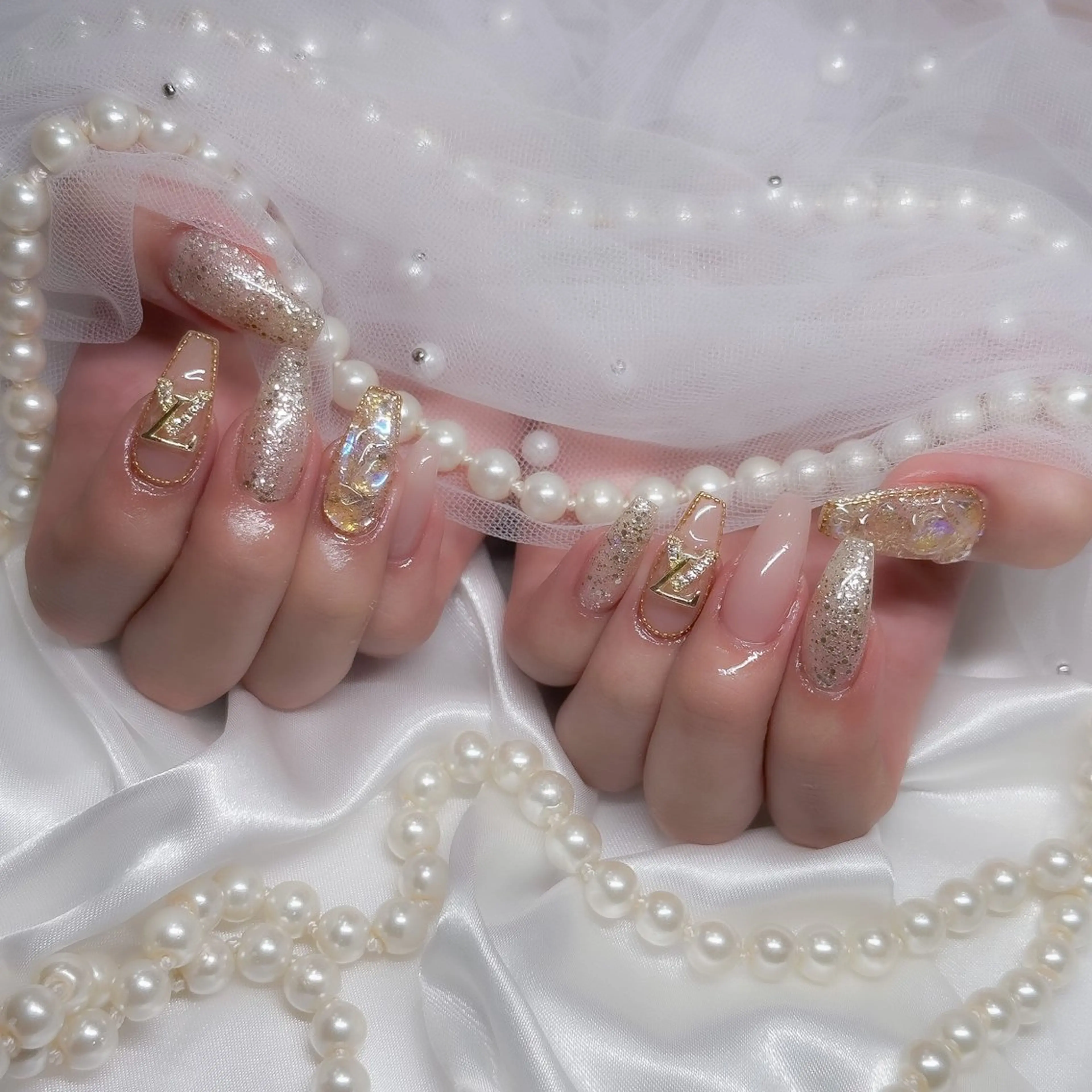 ネイル キラキラネイル Nail salon suu所属・Nail salon suuのネイルデザイン