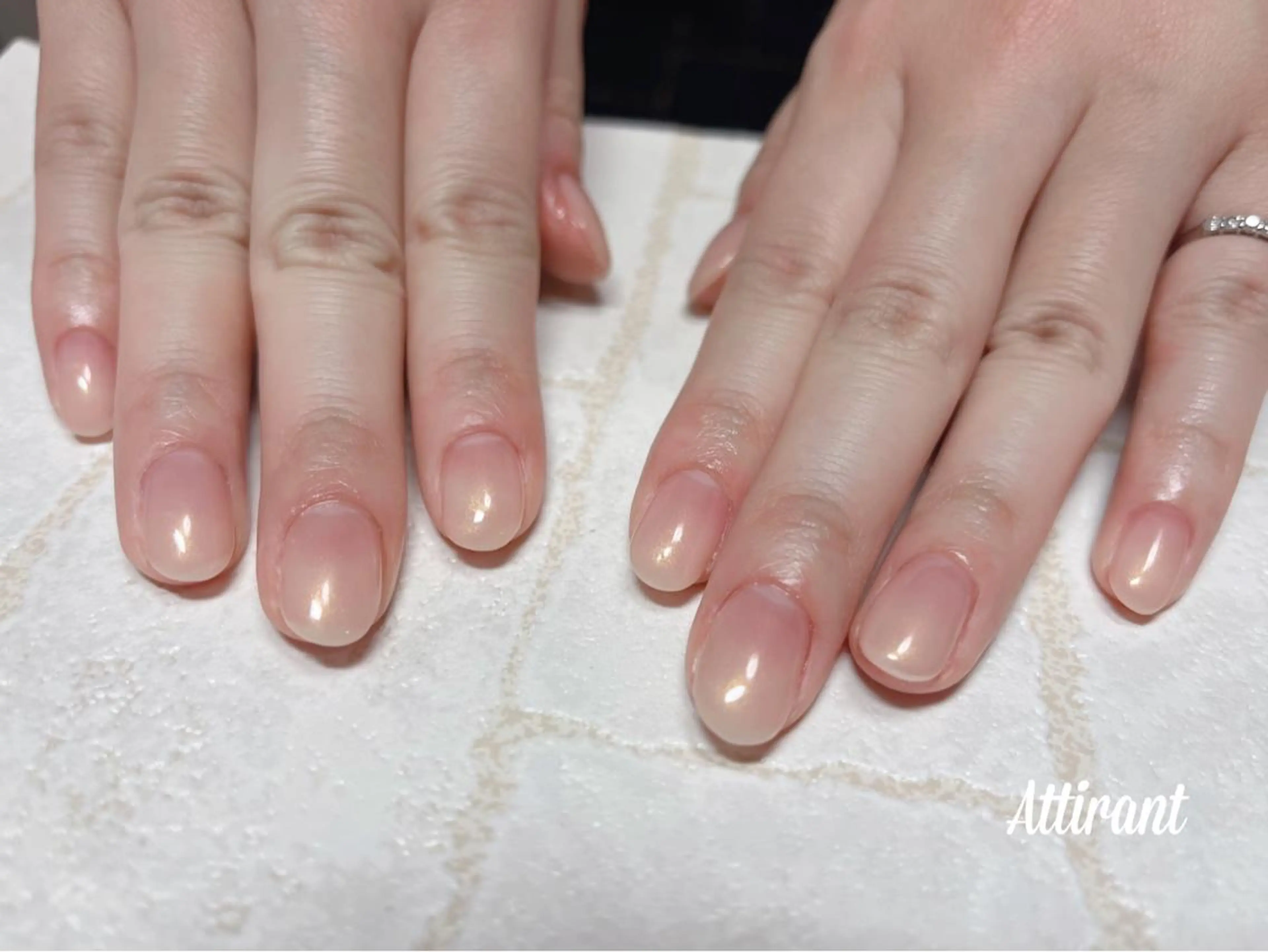 ネイル グラデーション ハンドネイル ネイルサロン アティロンのネイルデザイン