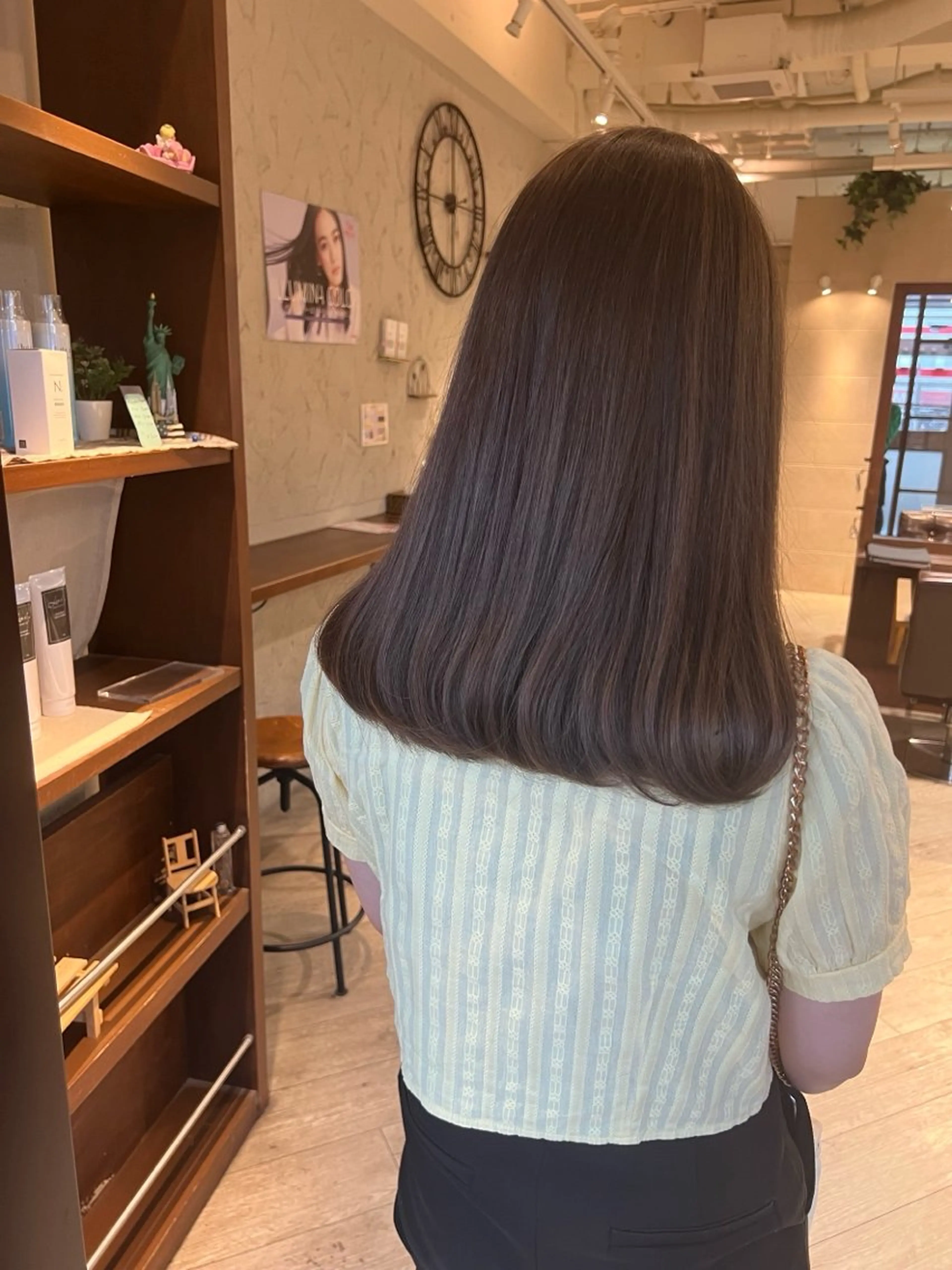 セミロング カラー ヘアカラー トリートメント 🌱 amane 🌱のヘアスタイル