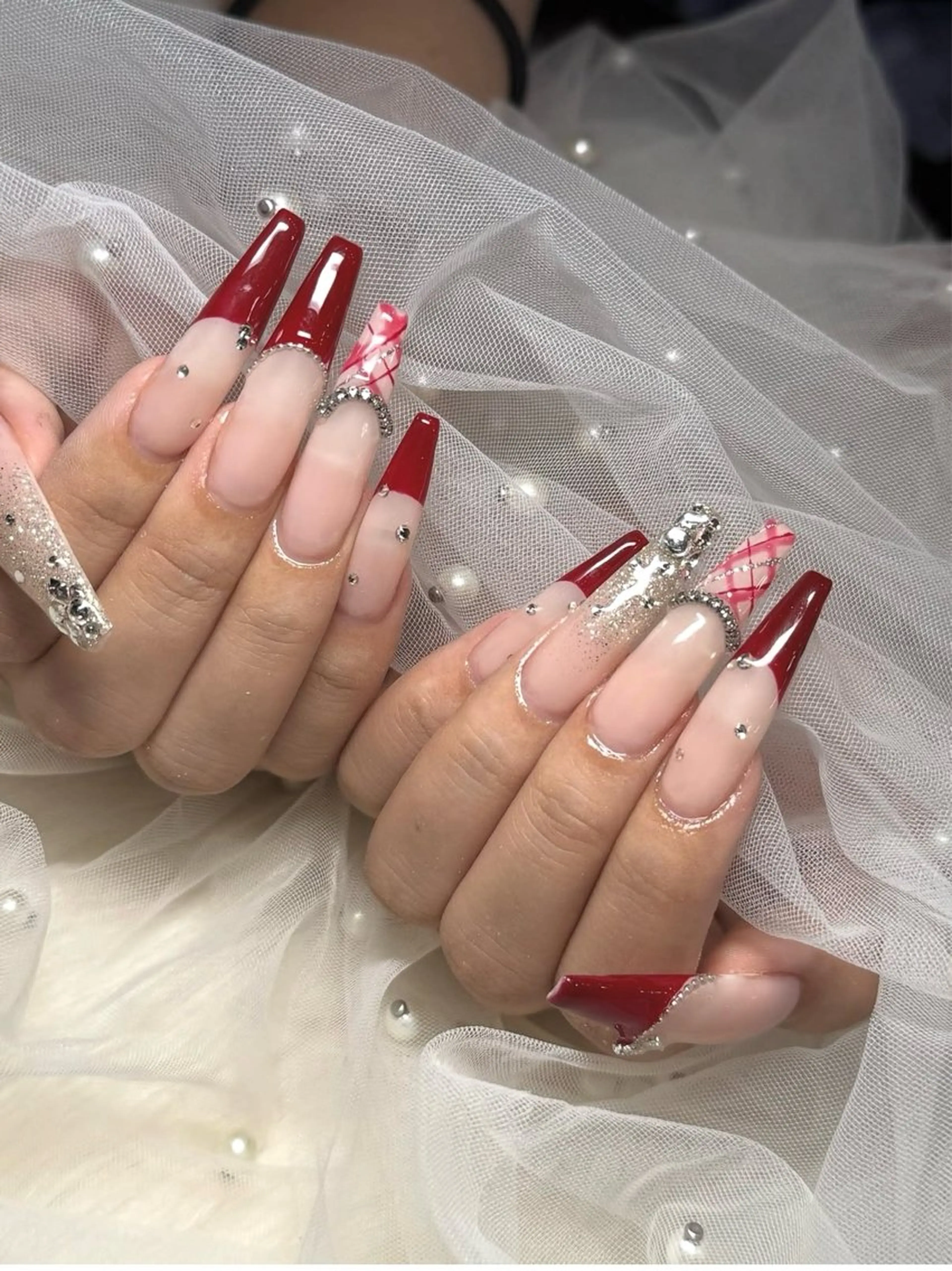 ネイル アートネイル ジェルネイル ガーリー キラキラネイル Nihonthy Nail 新宿のネイルデザイン