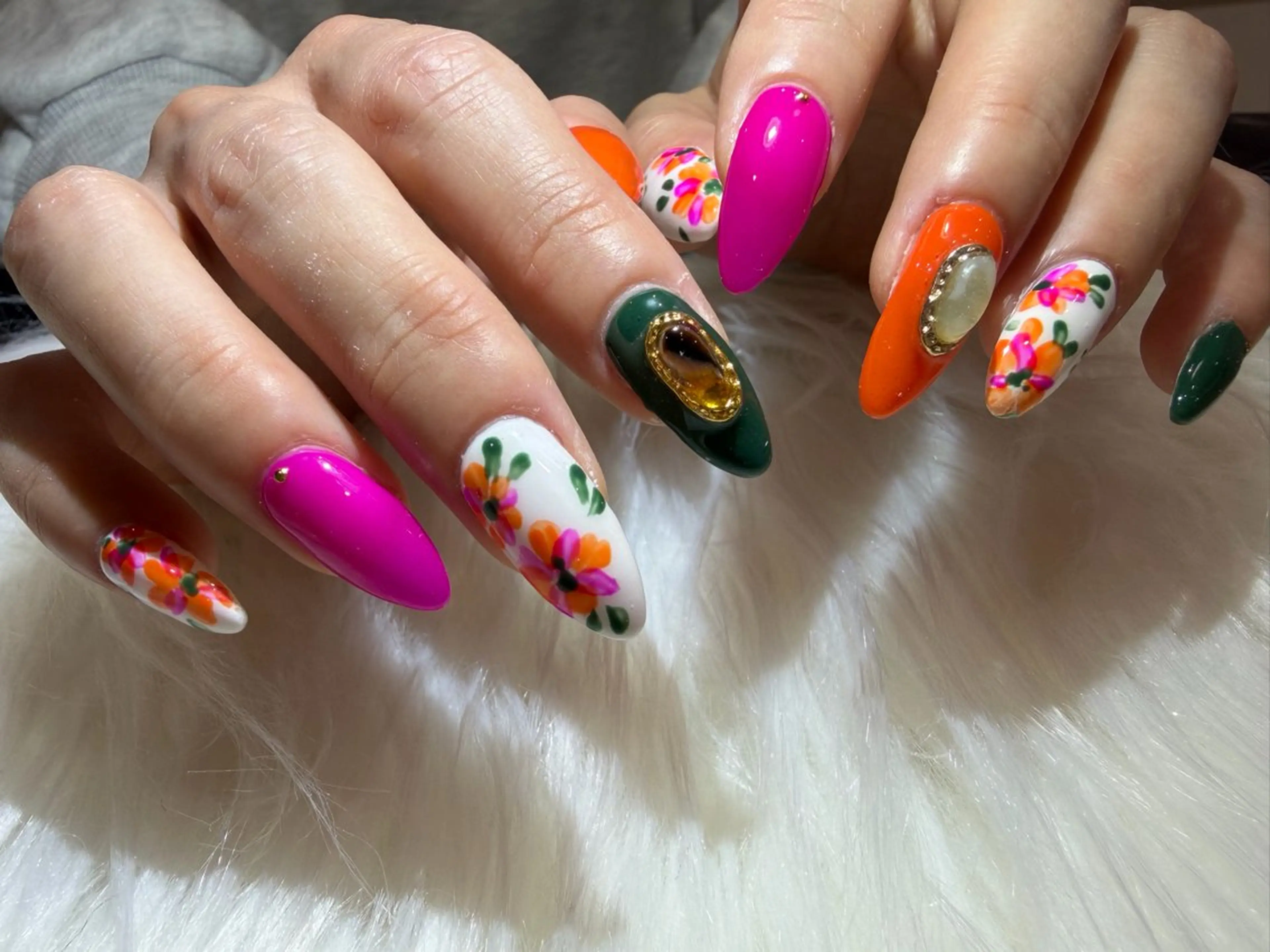 ネイル 前田 萌のネイルデザイン