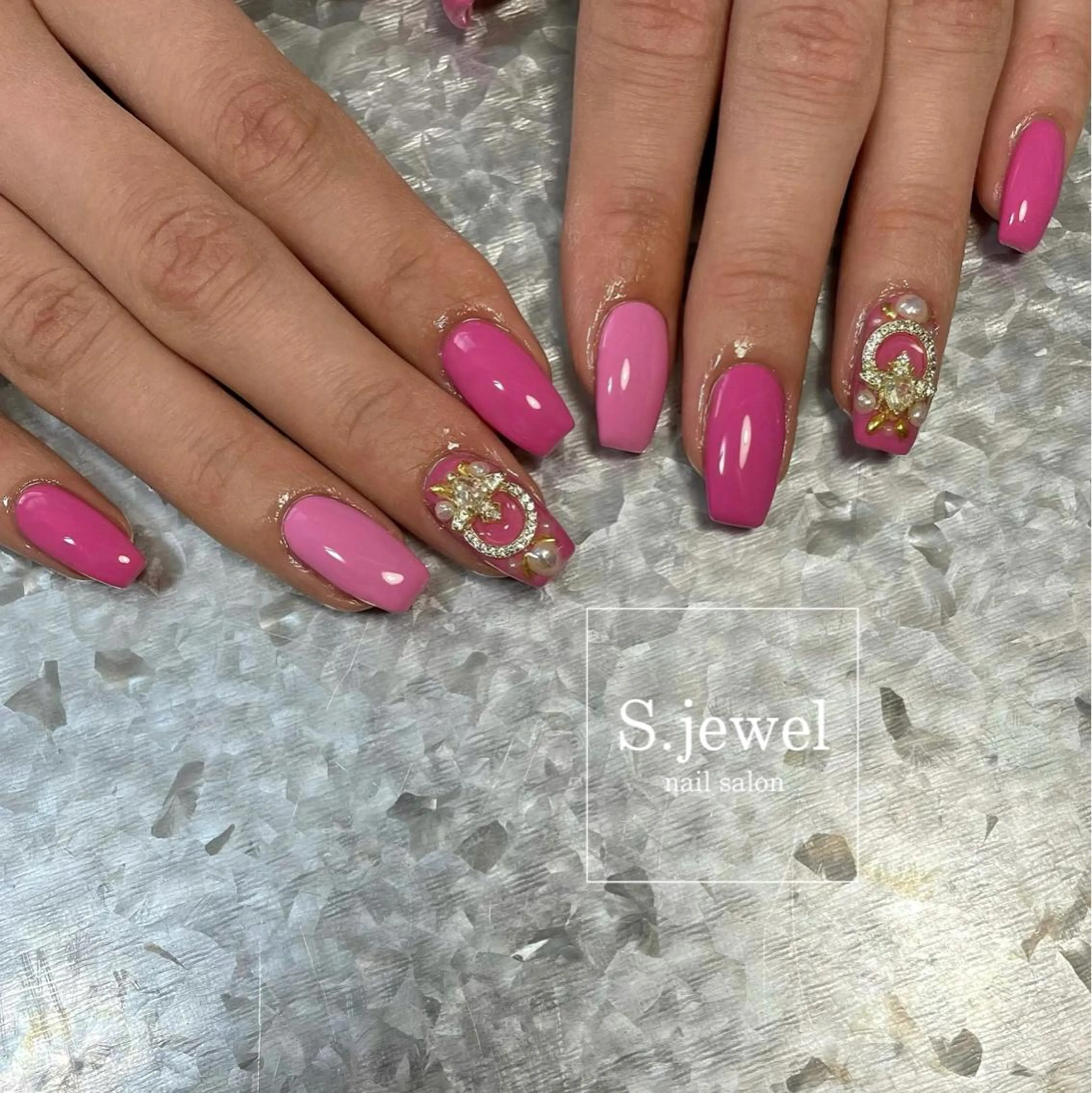 ネイル S. JEWELのネイルデザイン