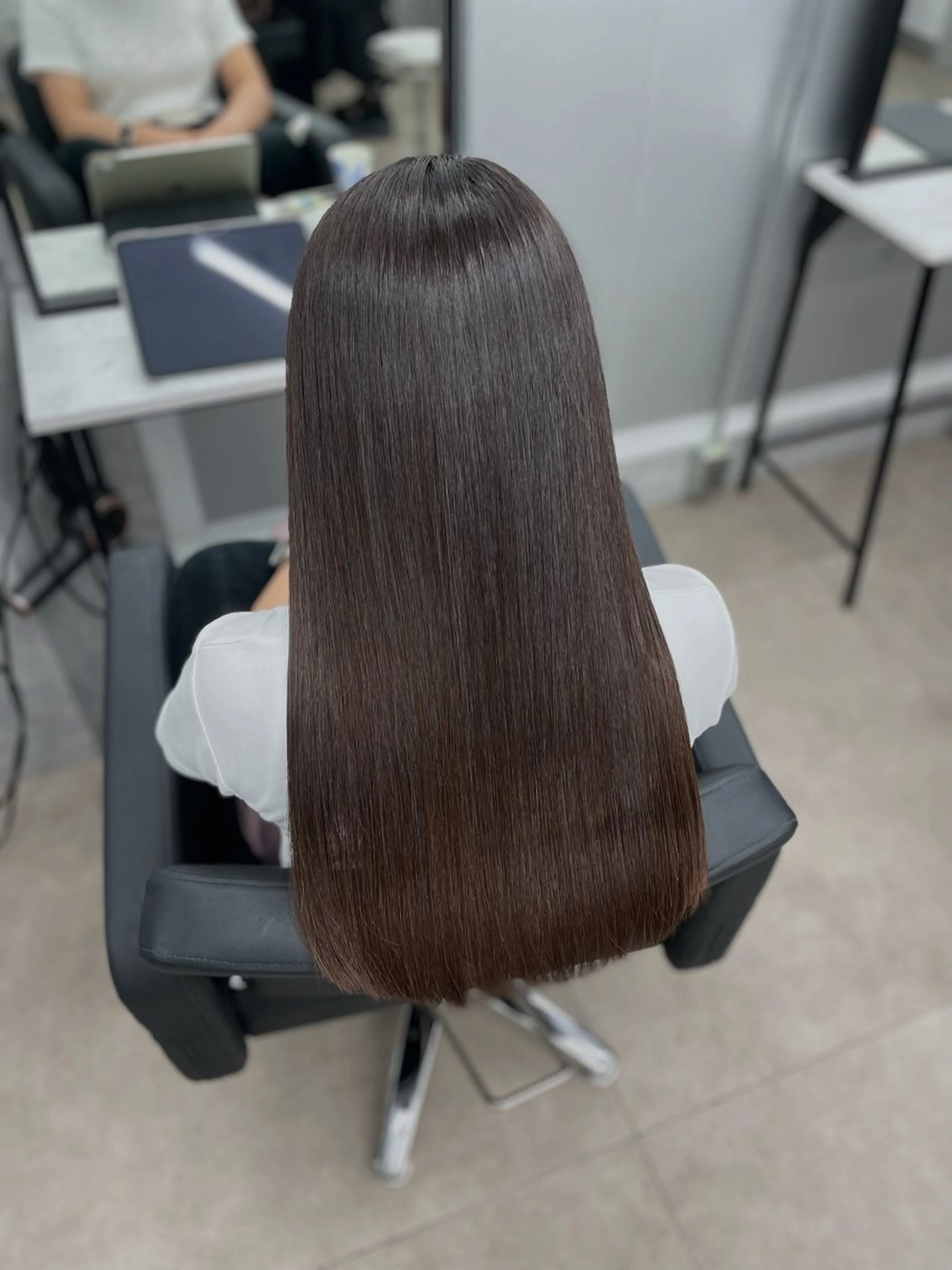 ロング カット ヘアカラー トリートメント CYNTHIADUE 店長｜ IRISUのヘアスタイル