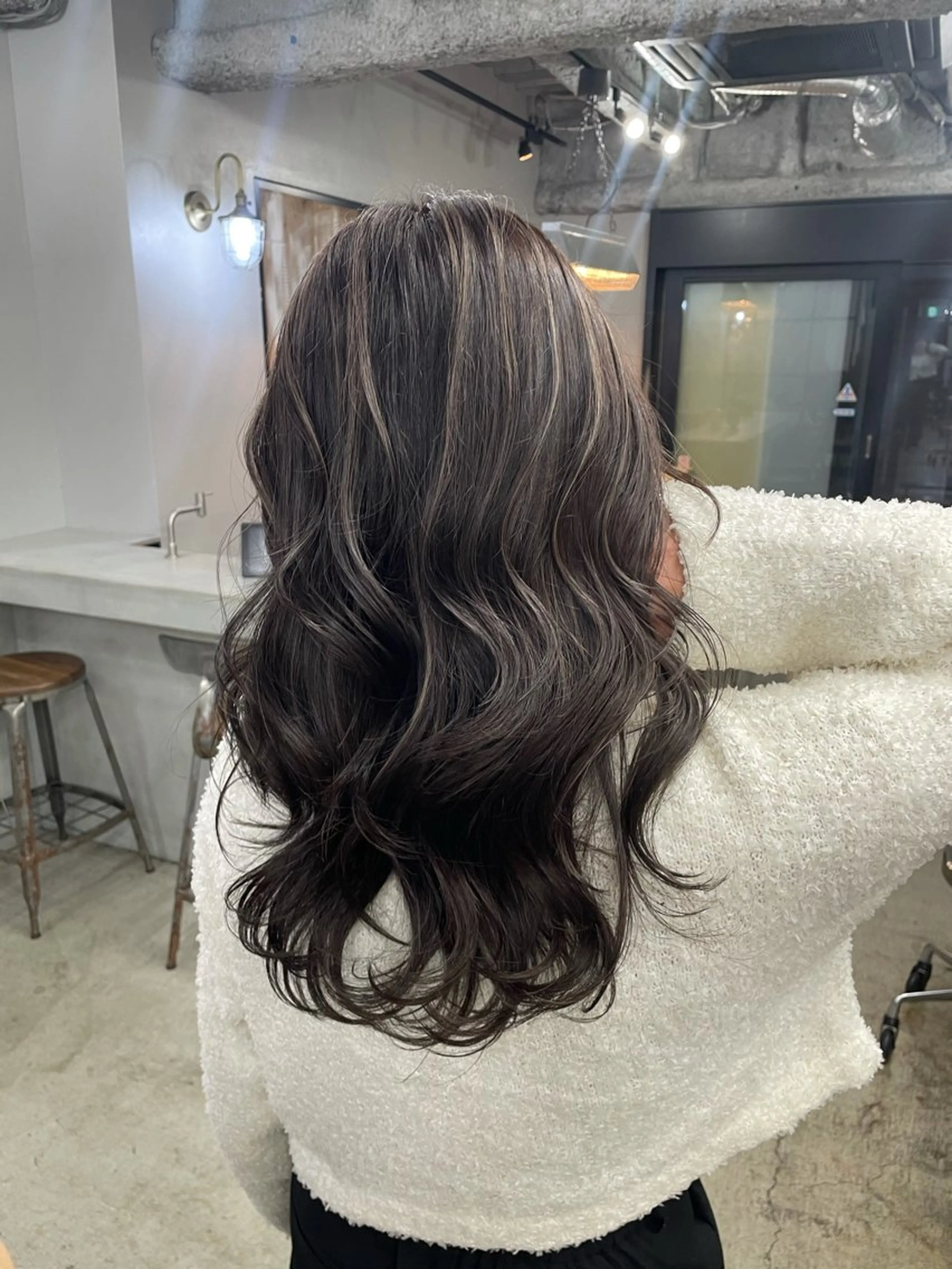 【🌈3,4月限定(レディース)🌈】コントラストハイライト+ケアトリートメント+ヘアセットの写真