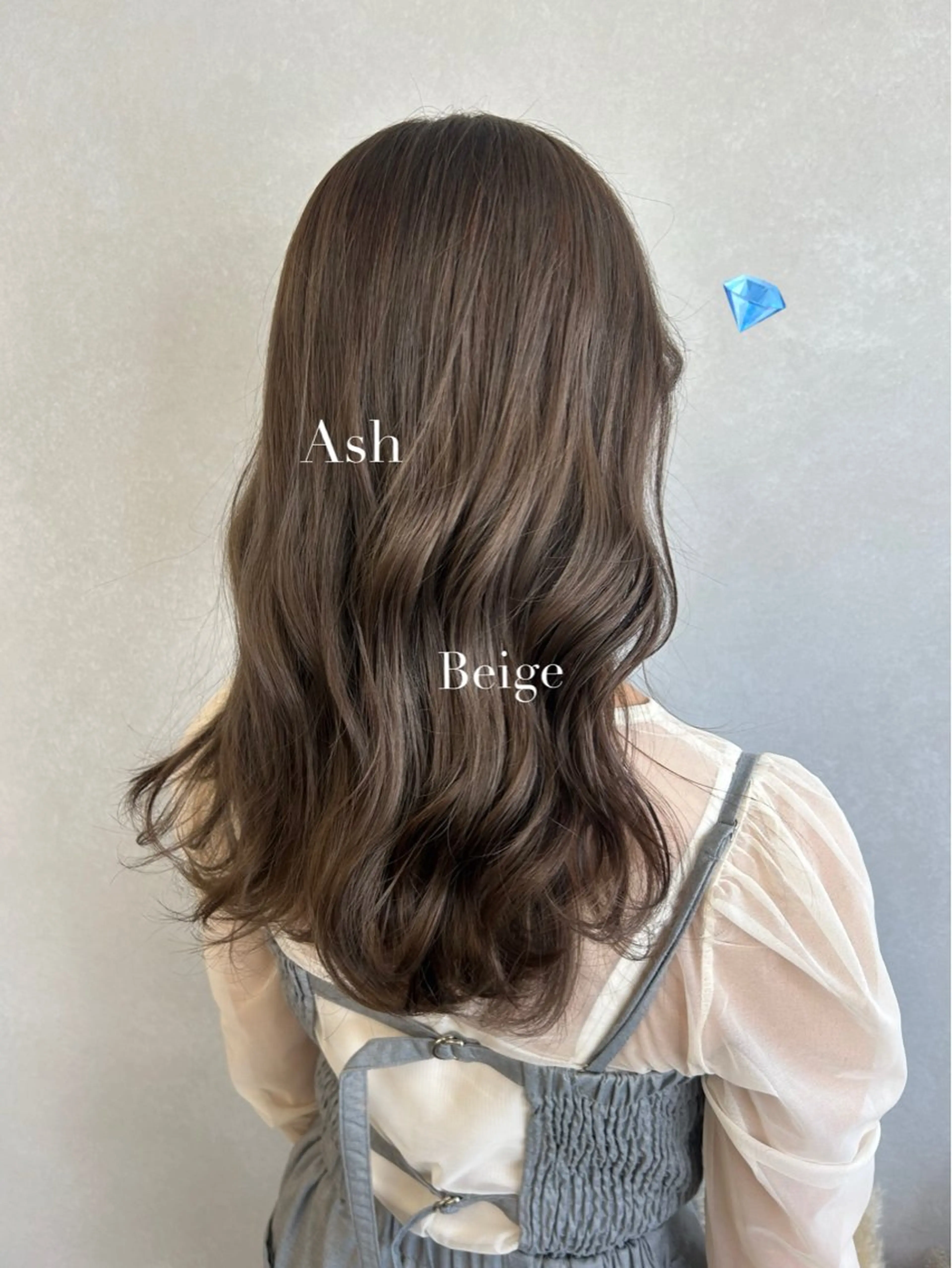 セミロング カラー アッシュ ベージュカラー ブリーチ ダブルカラー カット ヘアカラー トリートメント 暖色･似合わせカラー (廣石沙英🎀)のヘアスタイル