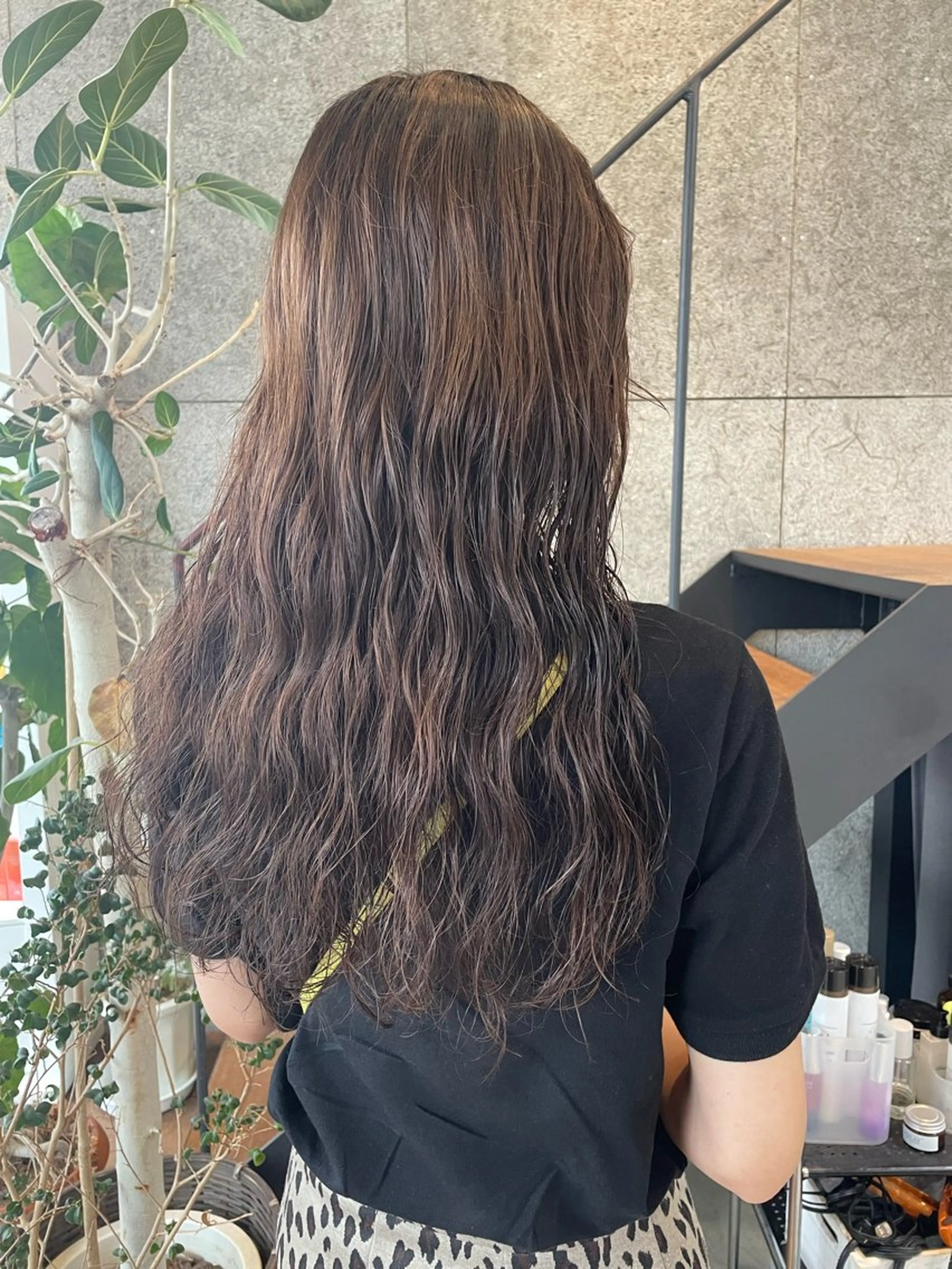 ロング パーマ カット 縮毛矯正 トリートメント 🍋髪質改善× 透明感カラー ジュリのヘアスタイル