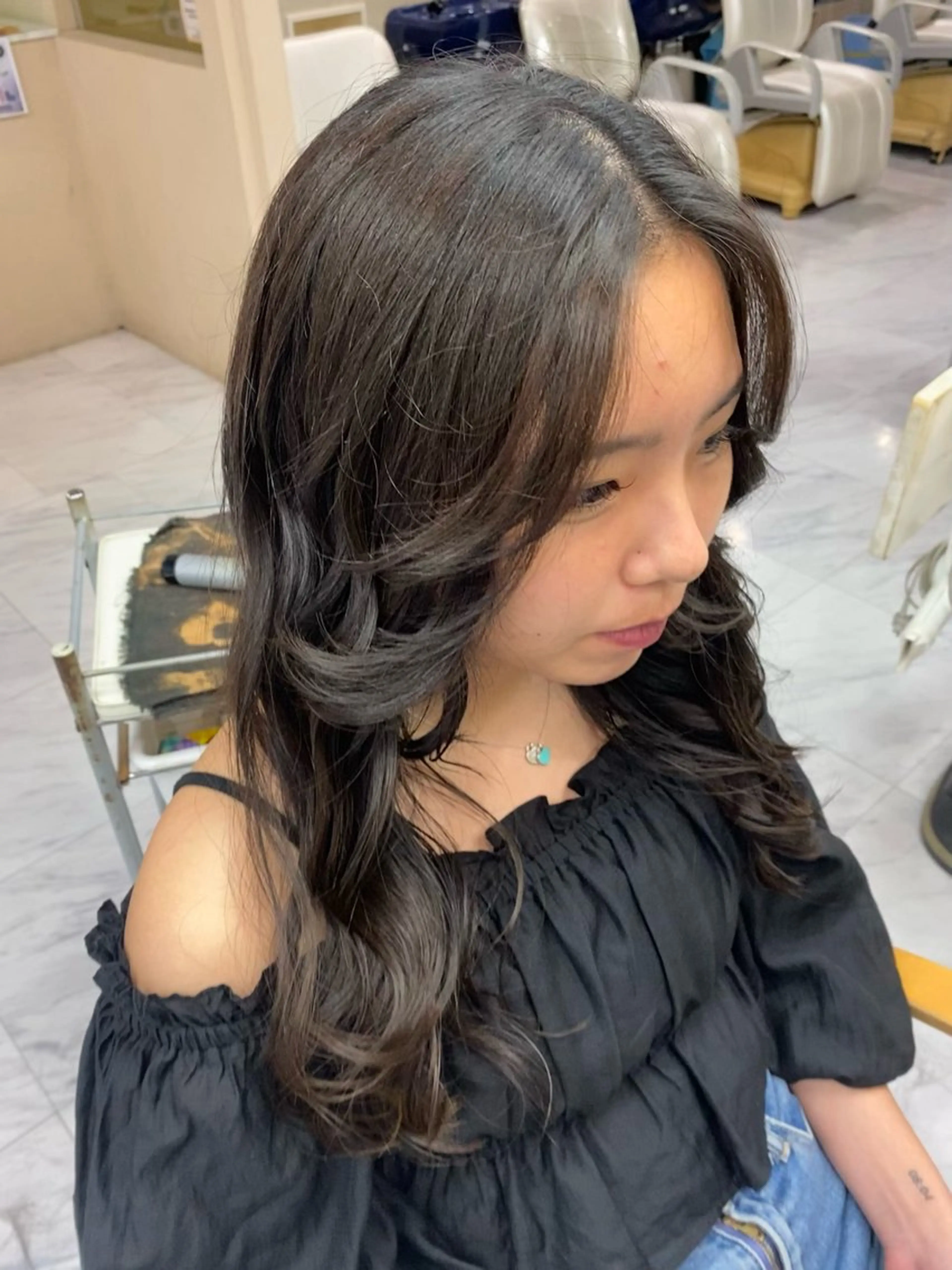 ロング カラー ヘアアレンジ 韓国風ヘア レイヤーカット カット 目黒 碧人のヘアスタイル