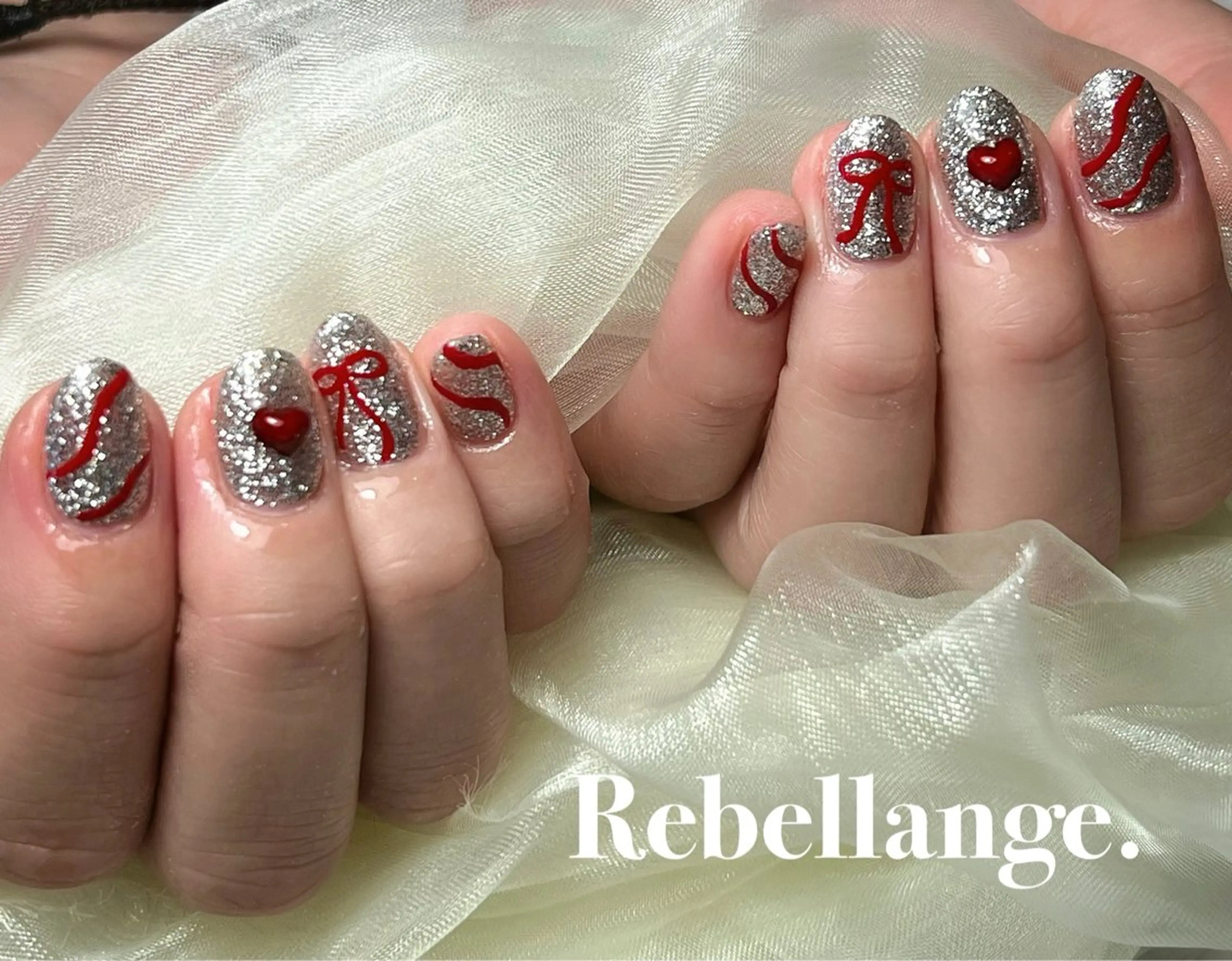 ネイル ハンドネイル Rebellange n.のネイルデザイン