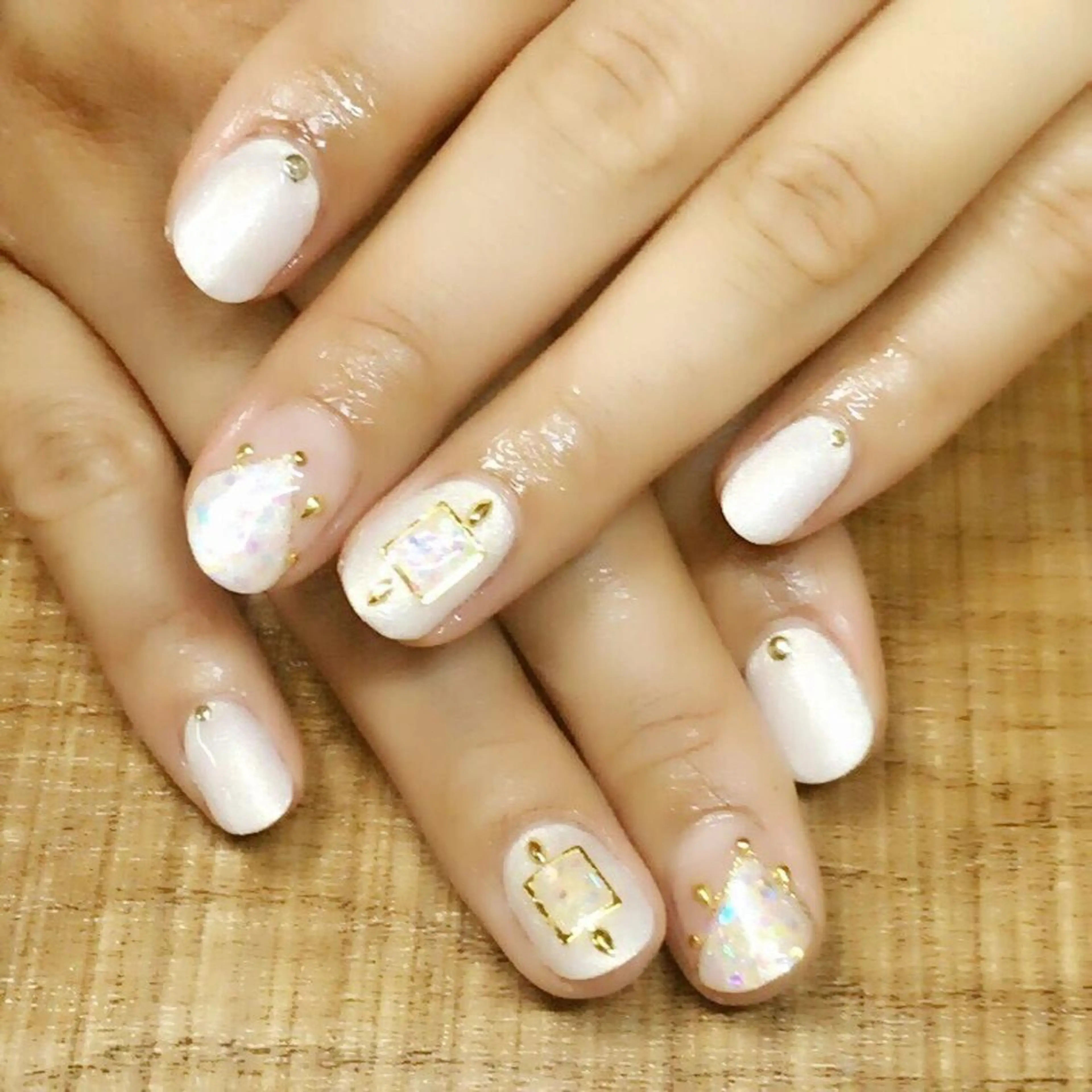 ネイル アートネイル 安藤 Charlotteのネイルデザイン