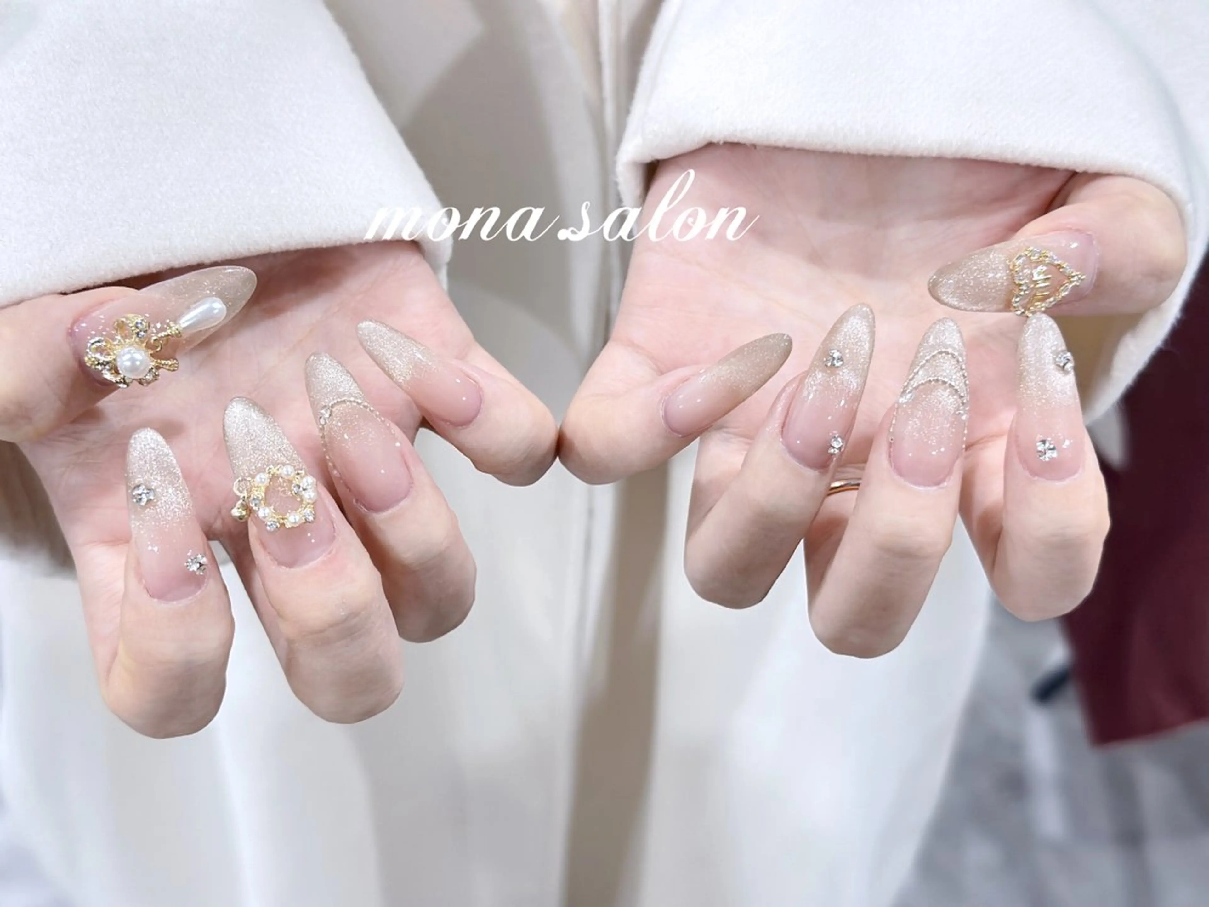 ネイル ハンドネイル Mona【パラジェル ・長さ出し専門店】のネイルデザイン