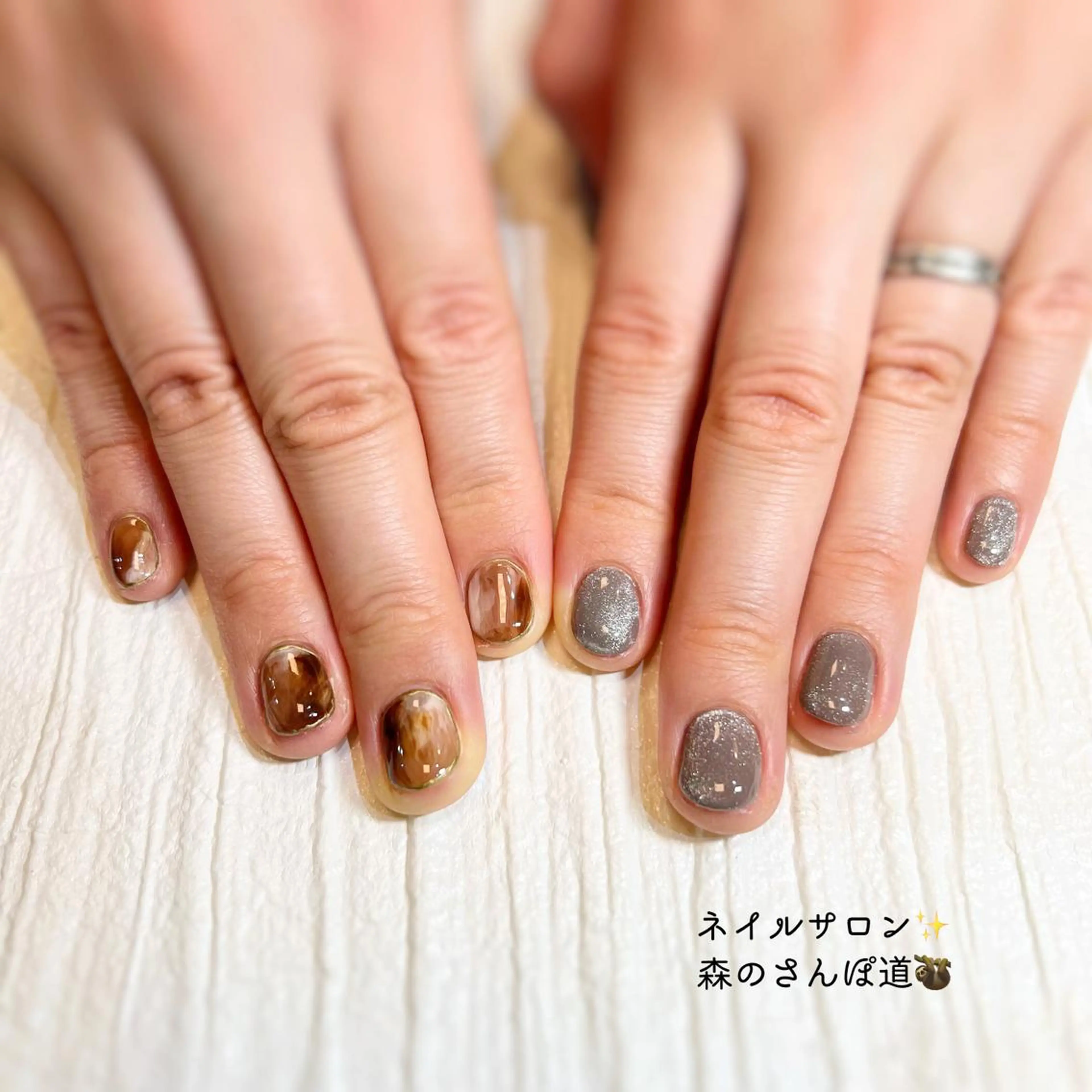 ネイル ハンドネイル ショートネイル 森のさんぽ道のネイルデザイン