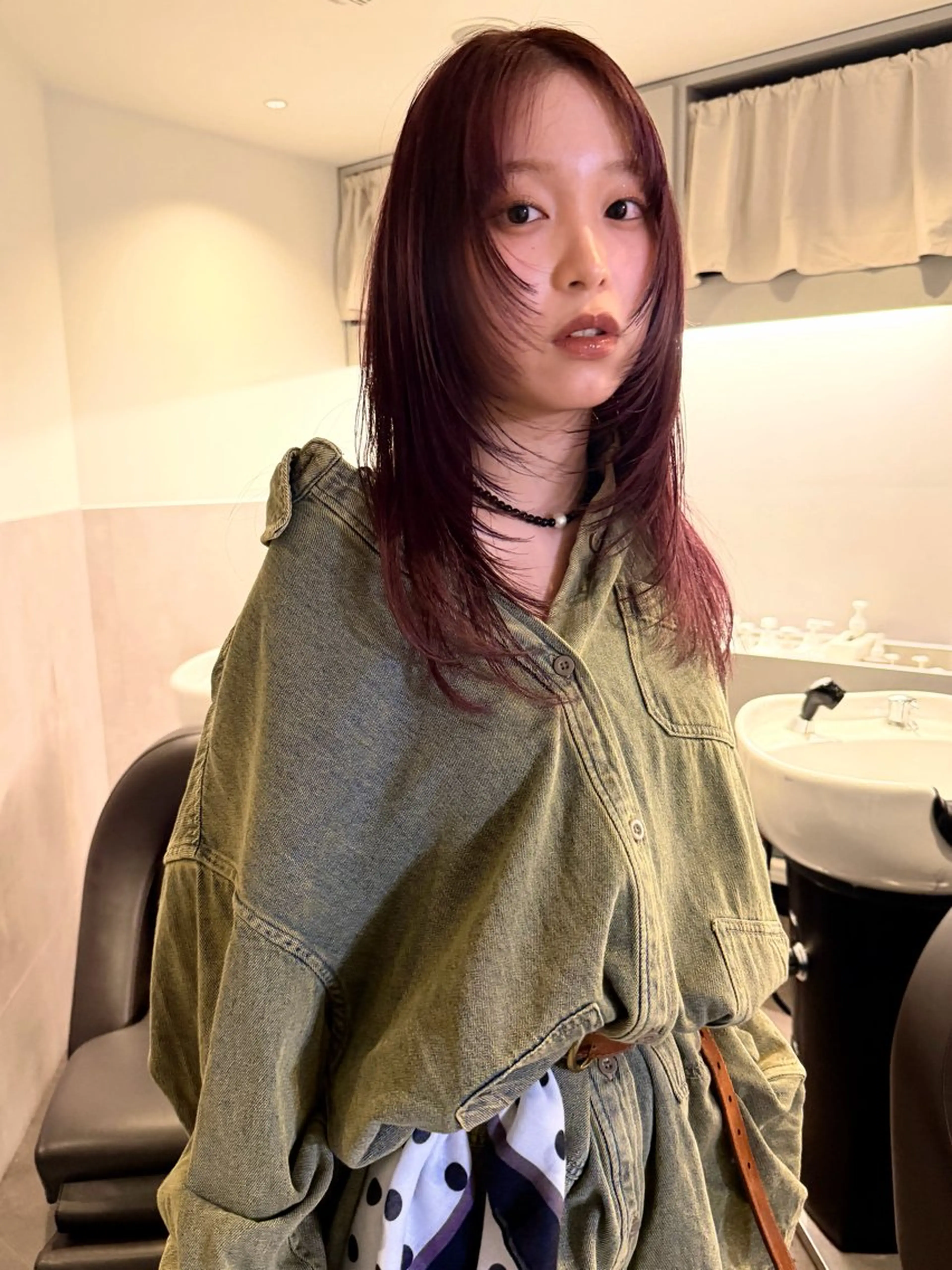 セミロング カラー ブリーチ ブラウンカラー ダブルカラー ブリーチなしカラー レッドカラー カット ヘアカラー トリートメント RAIMA ケアハイトーンのヘアスタイル