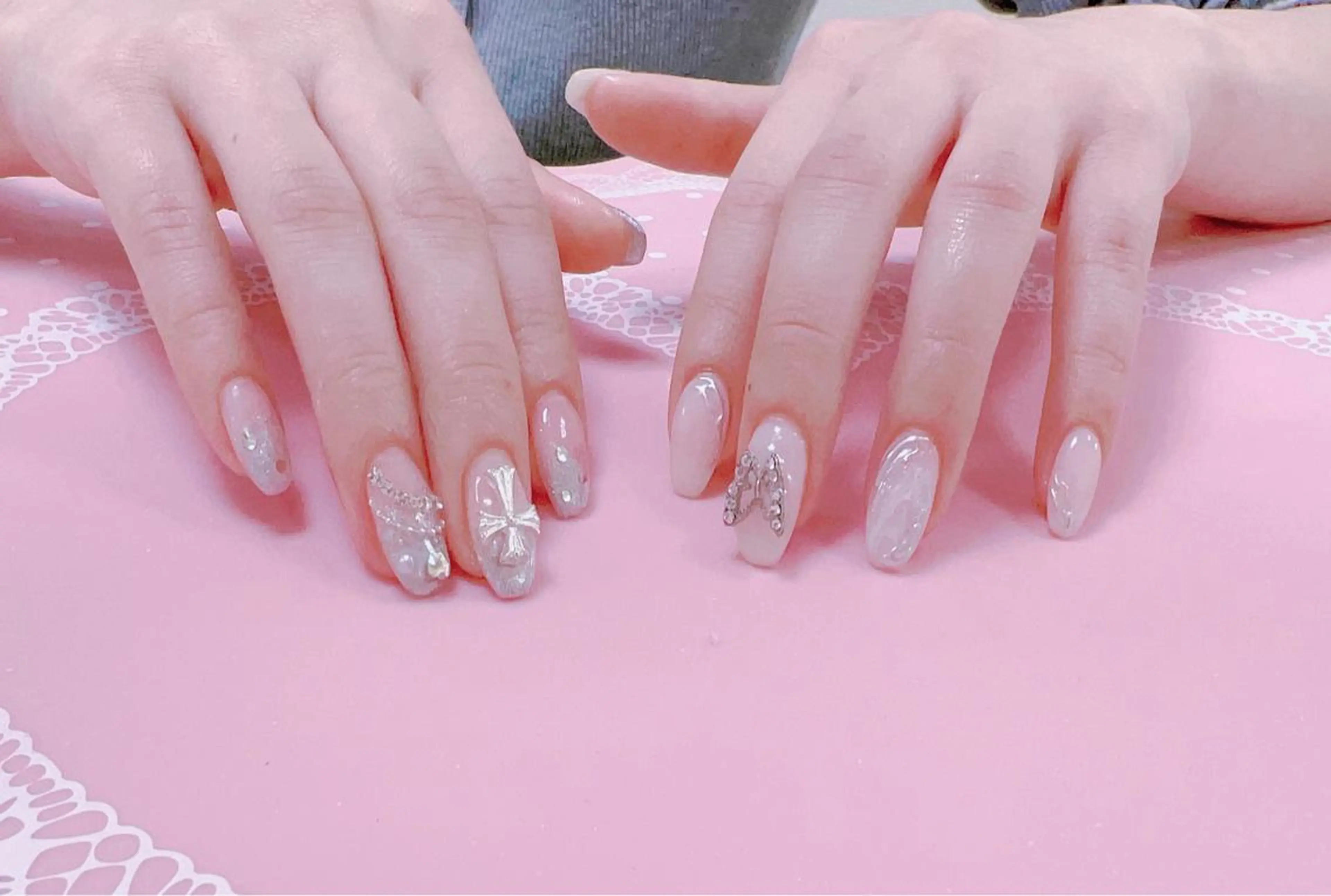 ネイル はぴねす所属・横浜 美夢のネイルデザイン