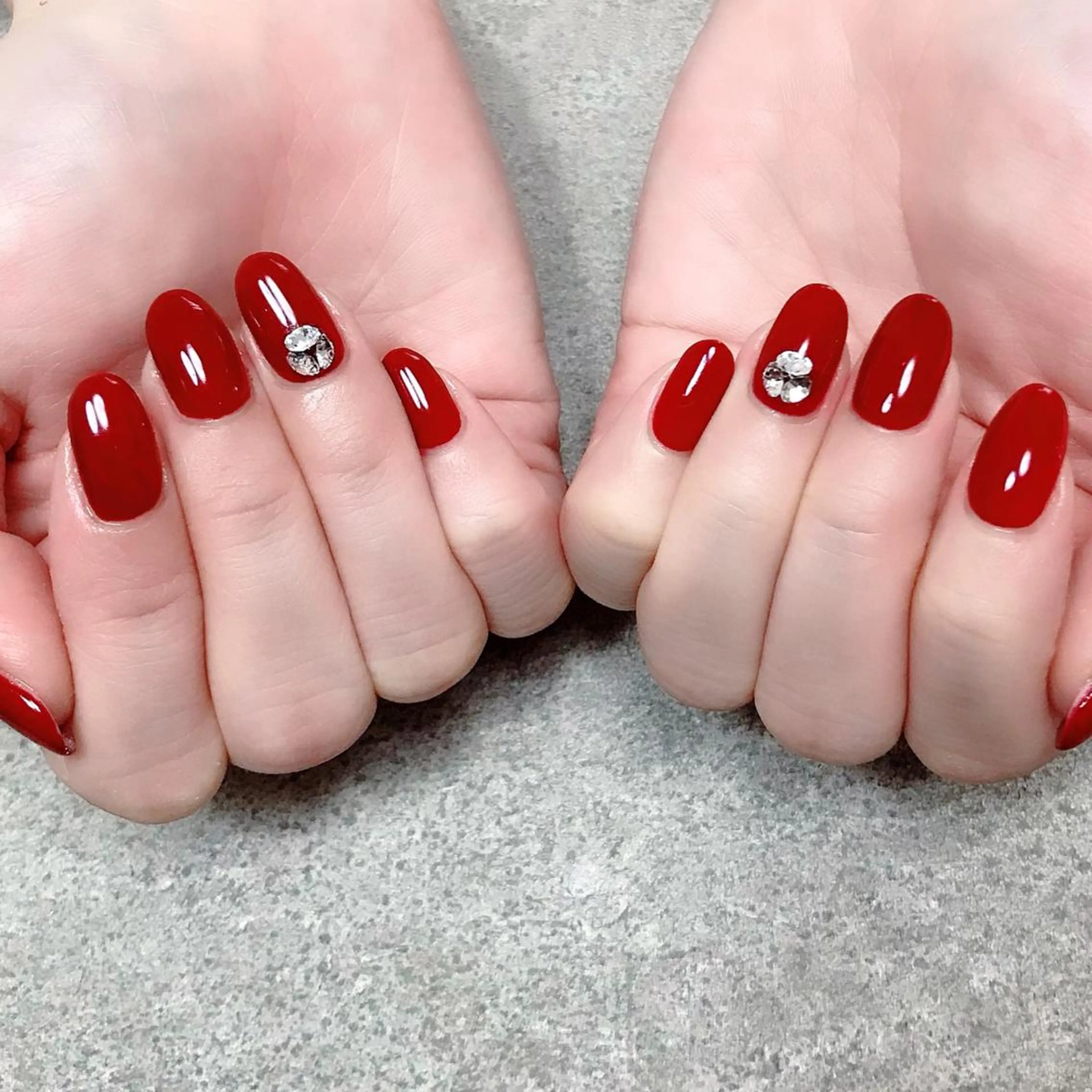 ネイル ハンドネイル nailroom DIASOMNIAのネイルデザイン