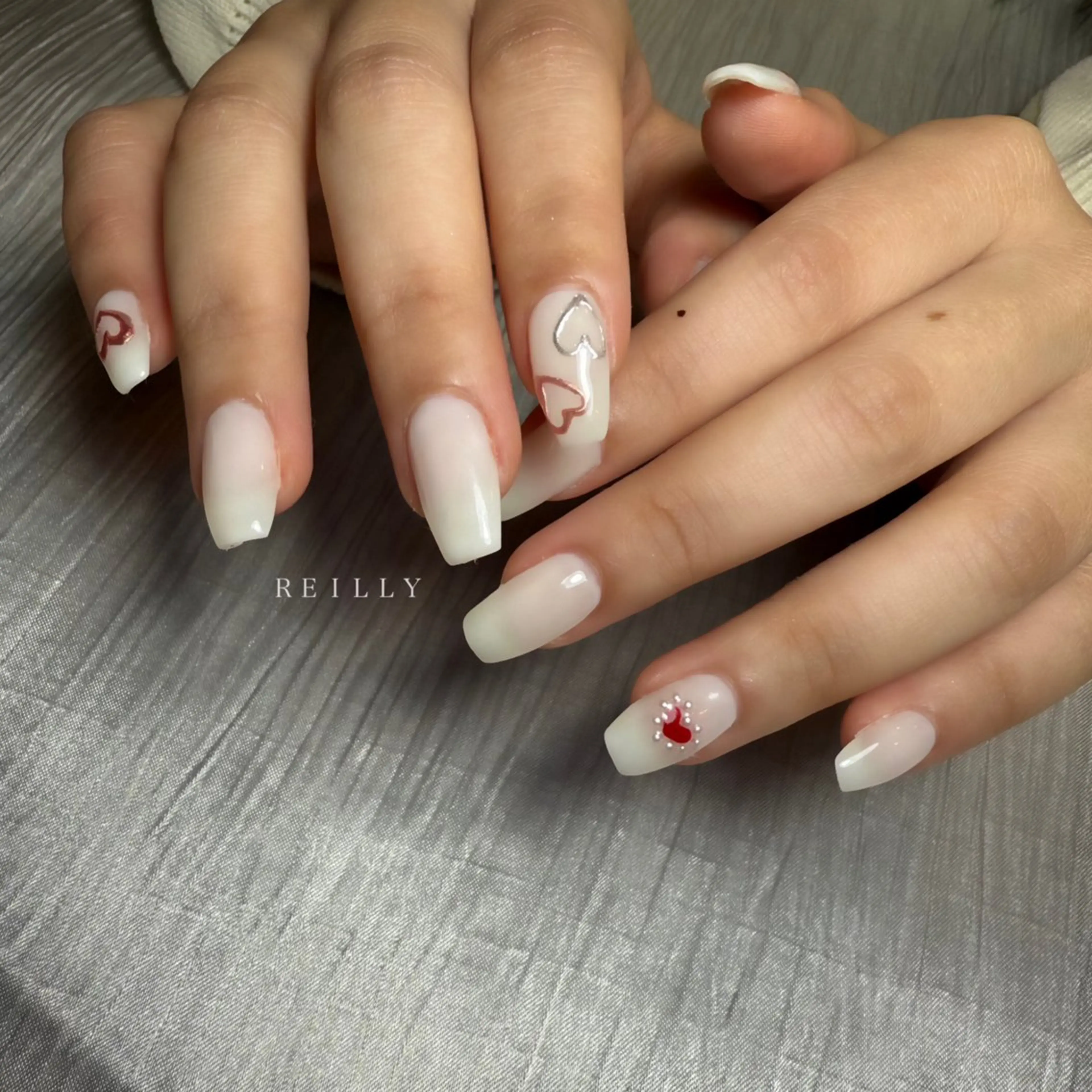 ネイル ブラウン ジェルネイル ハート ニュアンスネイル オフィスネイル Reillynail みさきのネイルデザイン