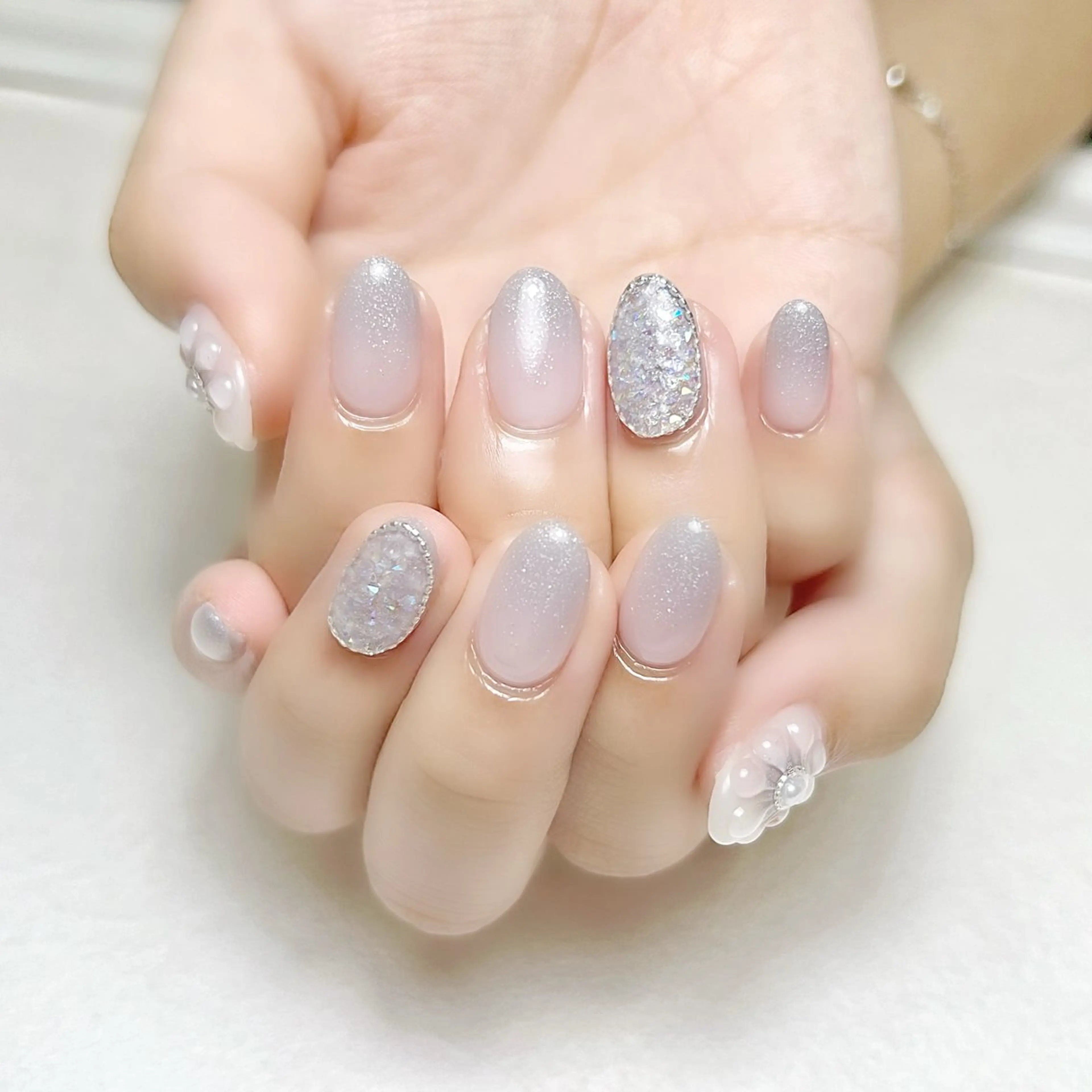 ネイル フラワーネイル ガーリー グラデーション キラキラネイル ぷっくりネイル rouse nail RISATOのネイルデザイン
