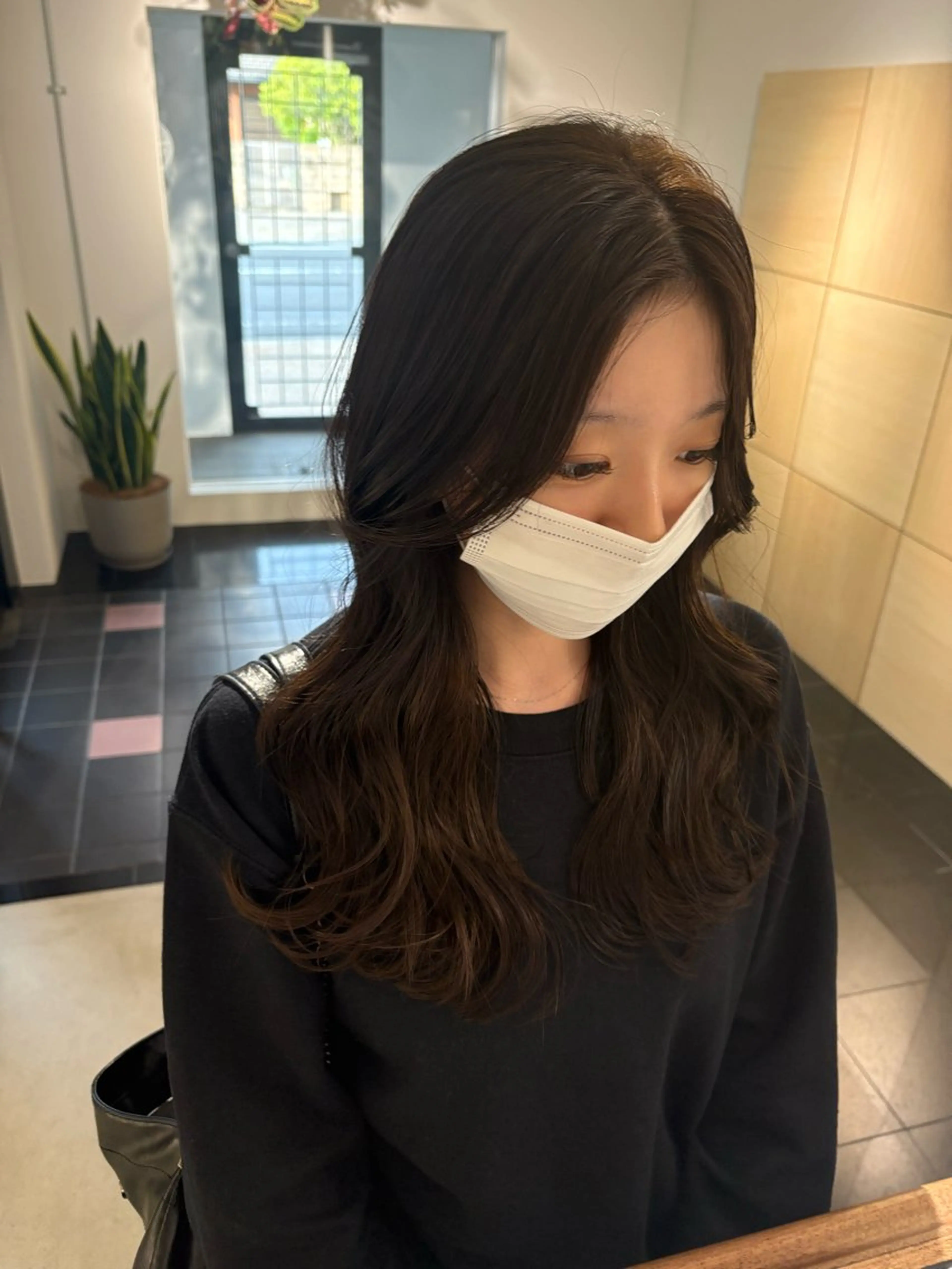 ロング Yui⭐️ 透け感カラーのヘアスタイル