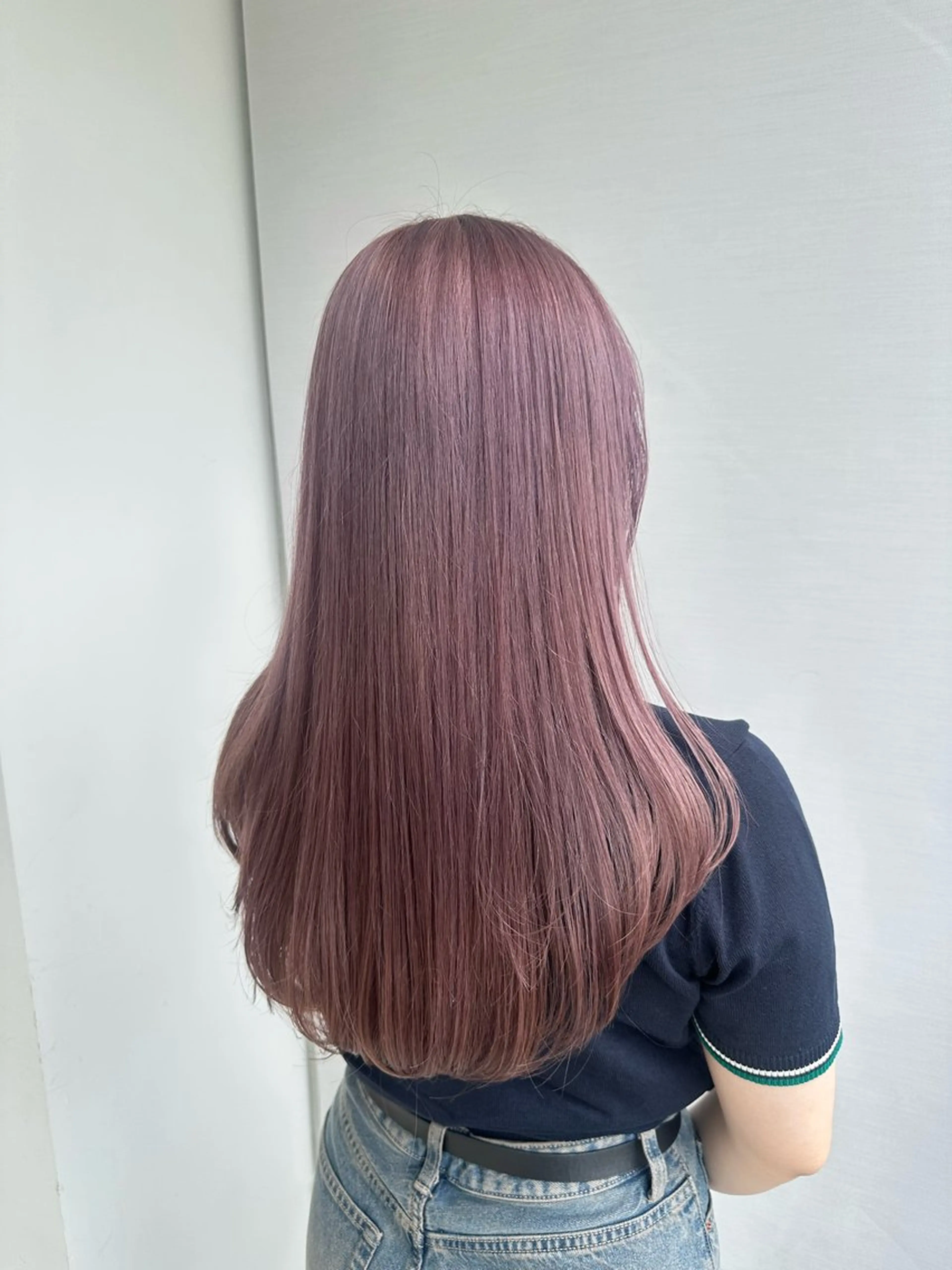 ロング 透明感モテ艶髪カラー Gallicaイリサのヘアスタイル