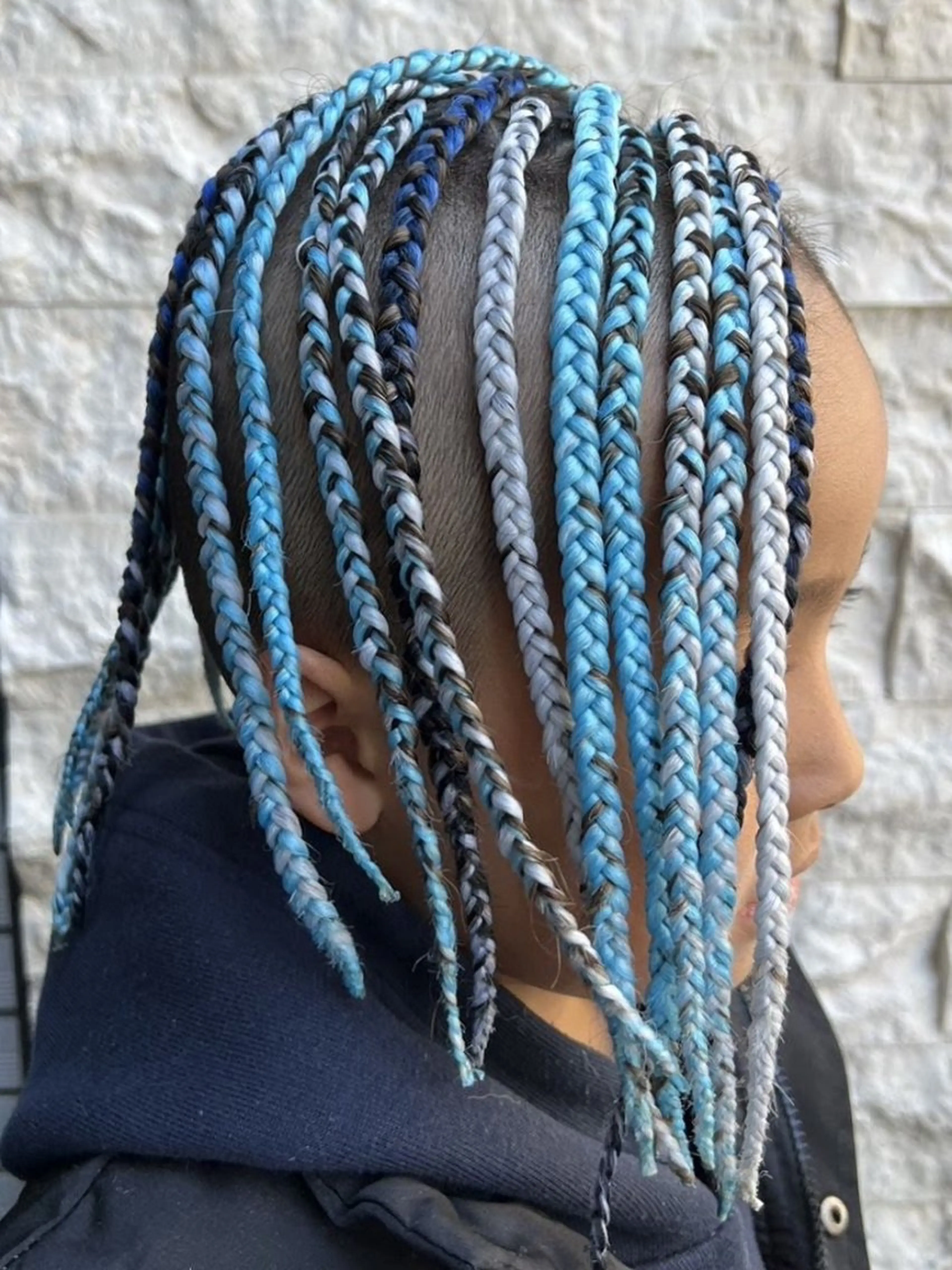 ヨウコ YOKOのヘアスタイル