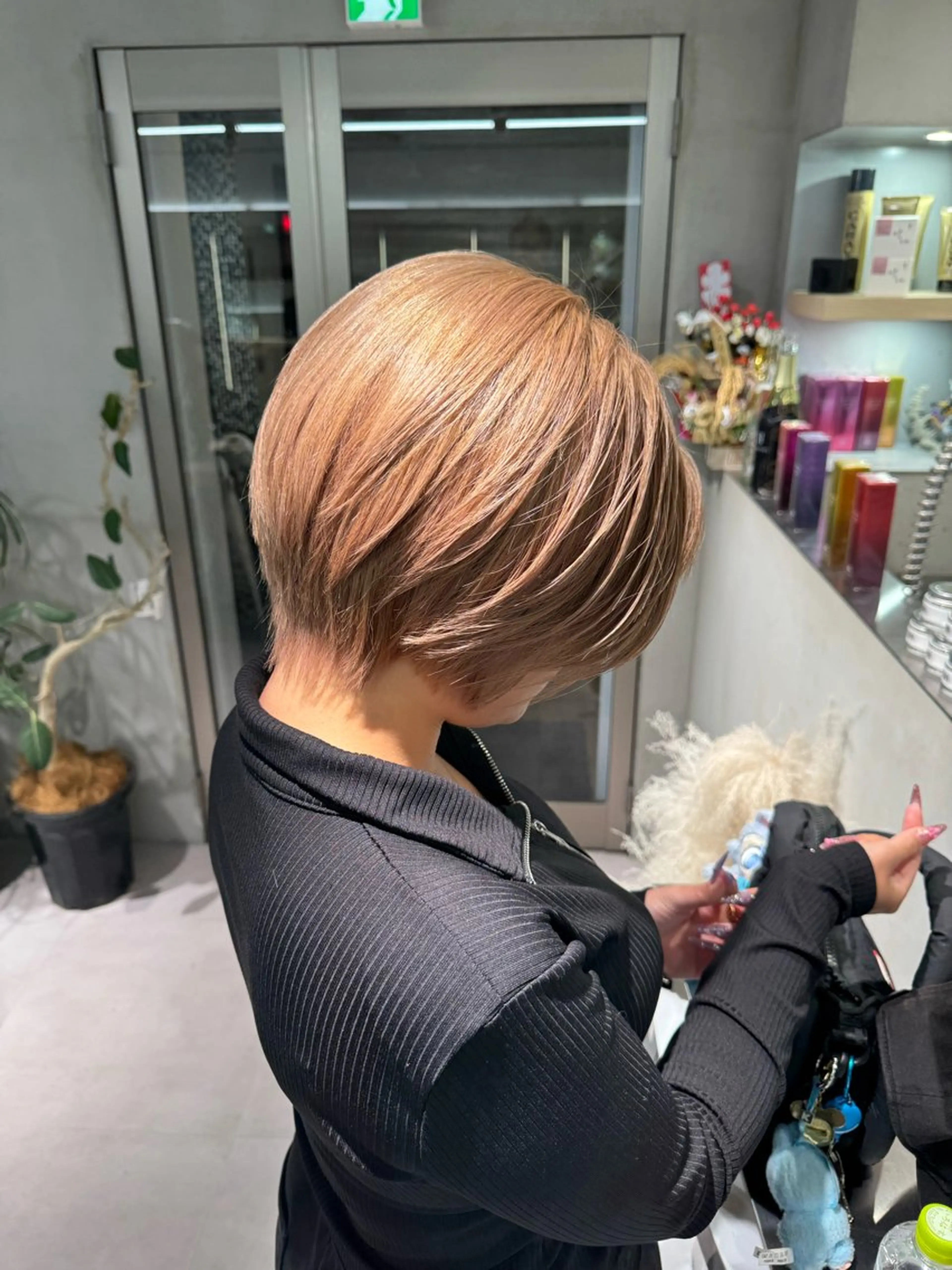 ショート カット ヘアカラー パーマ 縮毛矯正 トリートメント エクステ ヘッドスパ 🔱SUI🔱 NAOKIのヘアスタイル