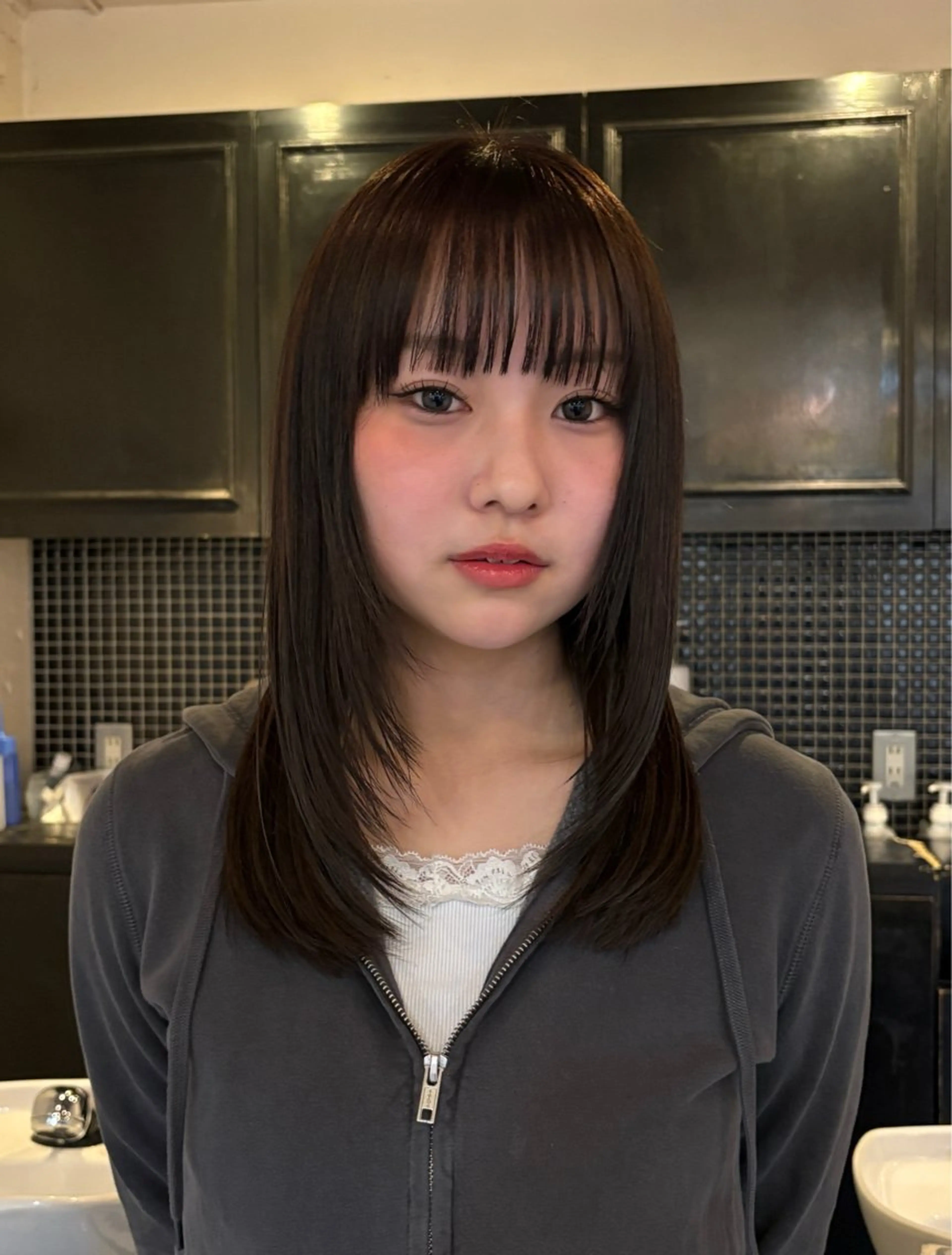 ミディアム カット ヘアカラー トリートメント レディースカット🎀 NANAHAのヘアスタイル