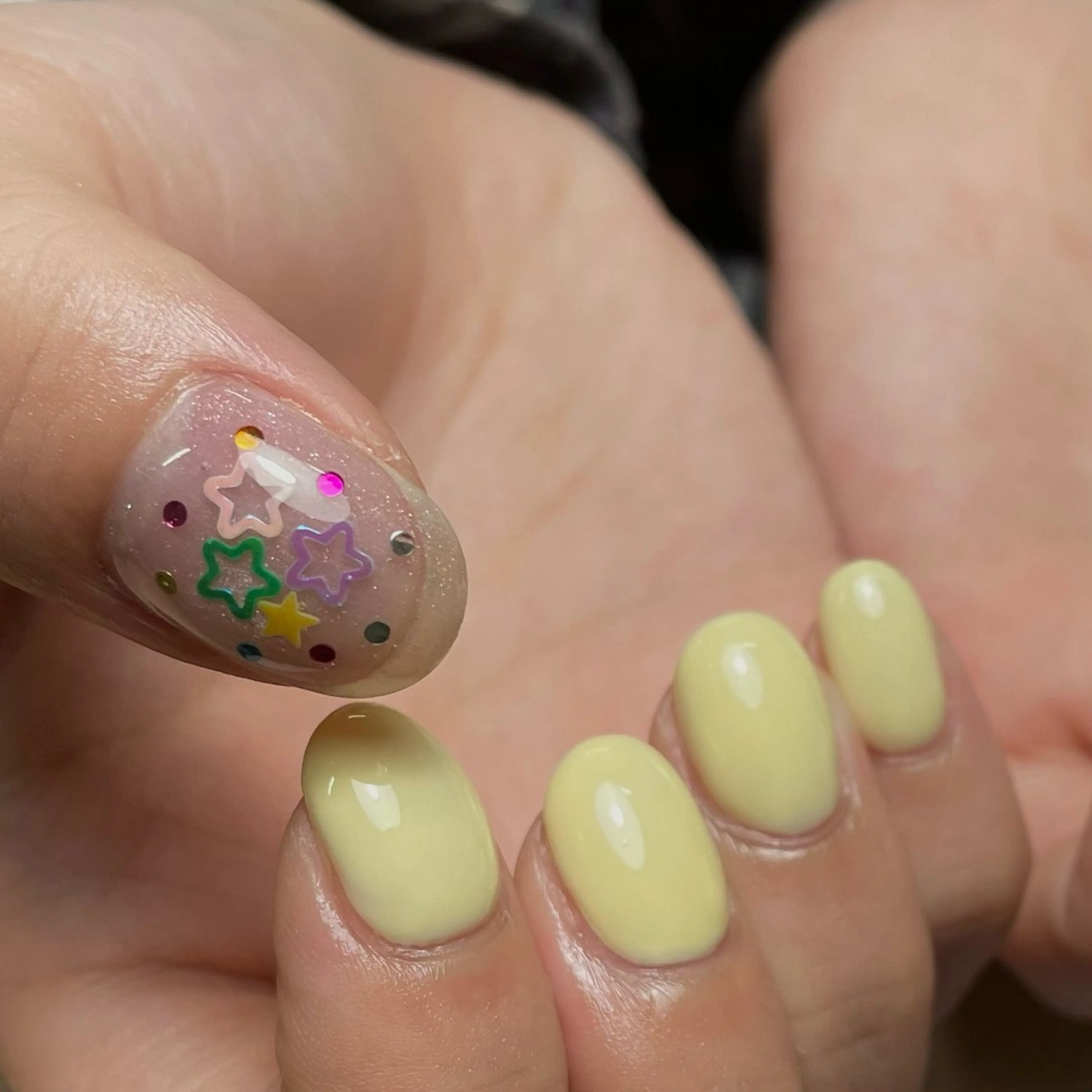 ネイル チークネイル ガーリー グラデーション 韓国ネイル ラメ(グリッター) ハンドネイル 成塚 雅香のネイルデザイン