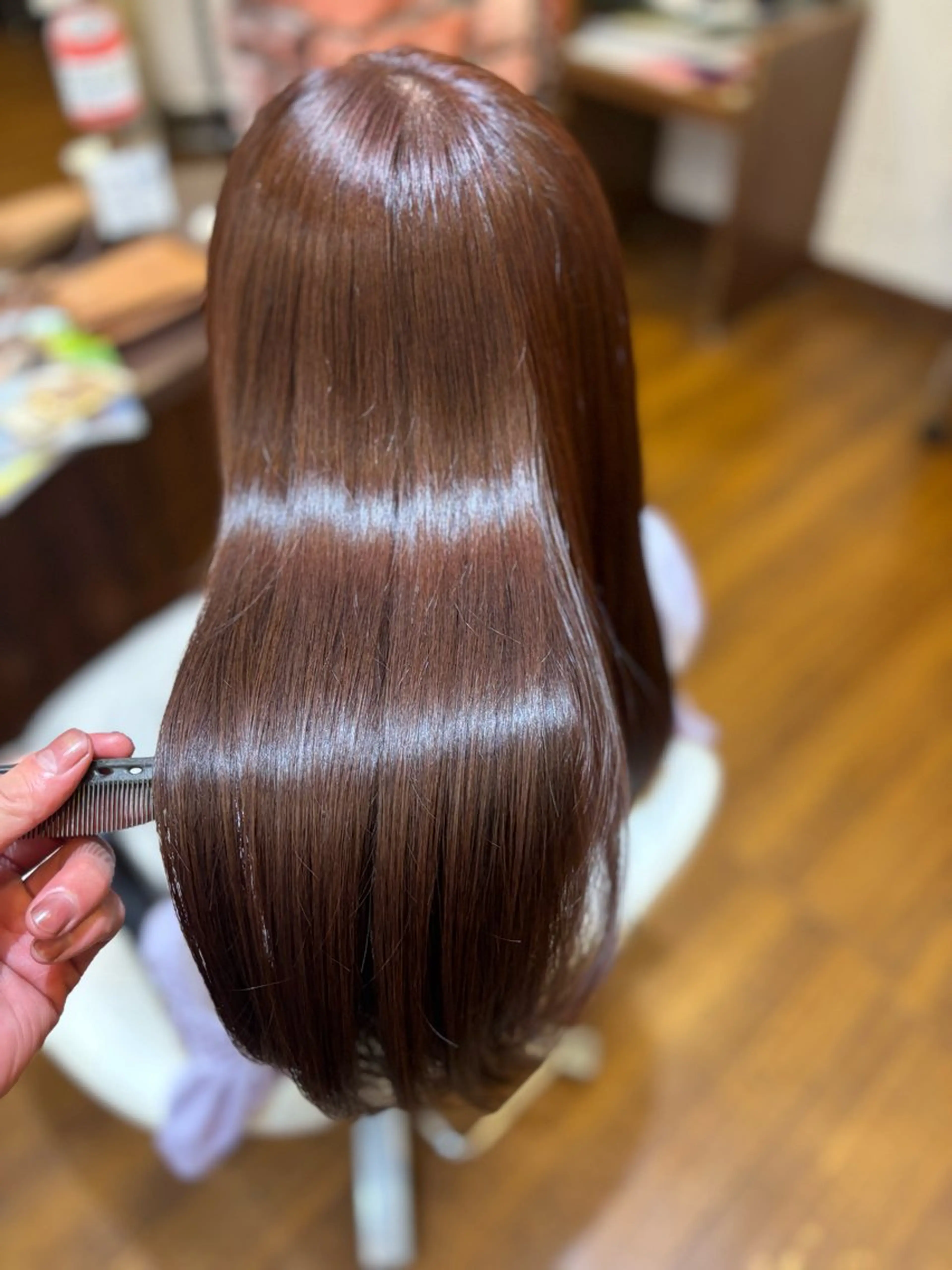 ロング ヘアカラー トリートメント 片桐 巧貴のヘアスタイル