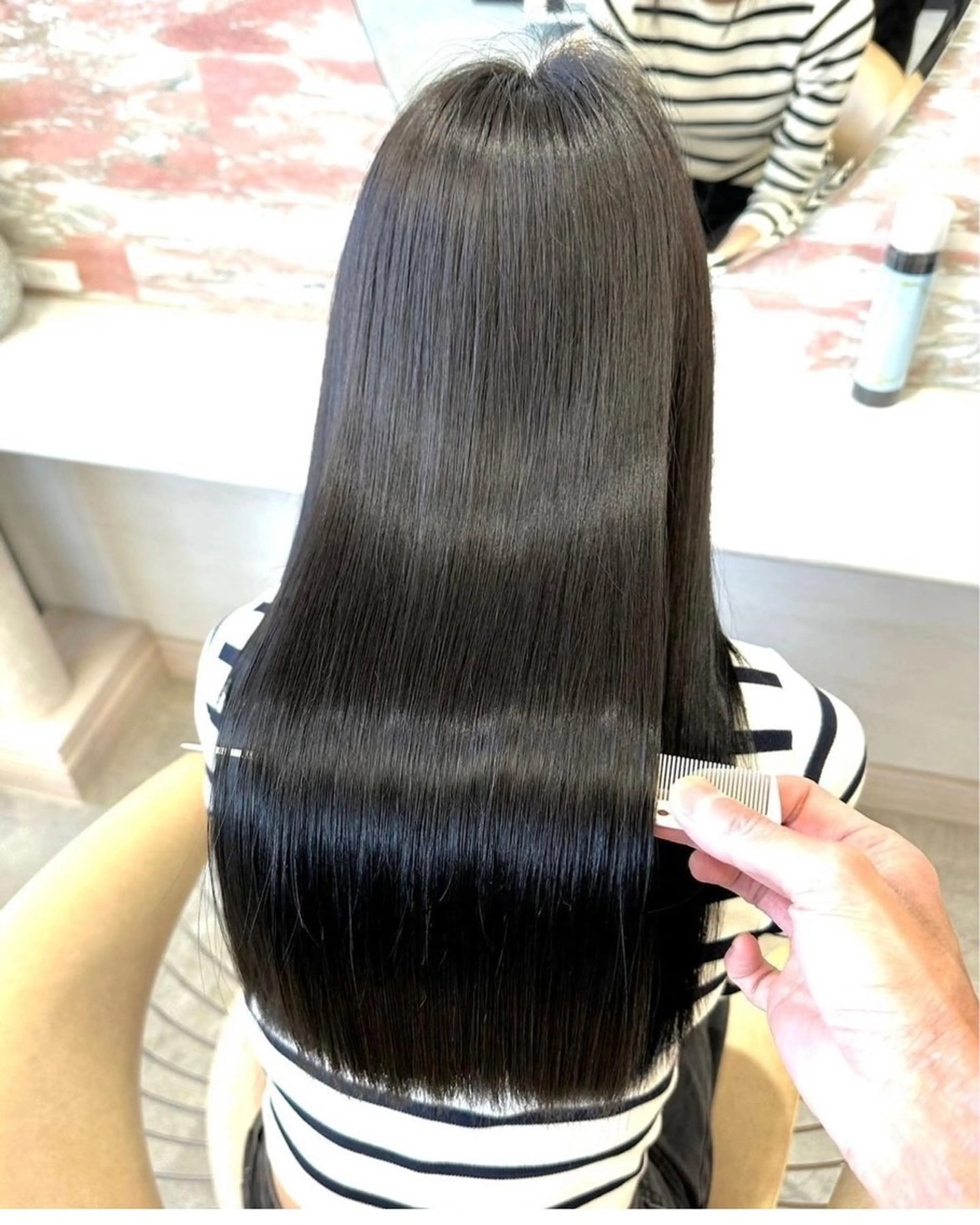 ロング カット ヘアカラー 縮毛矯正 トリートメント 浅井 寛十朗のヘアスタイル