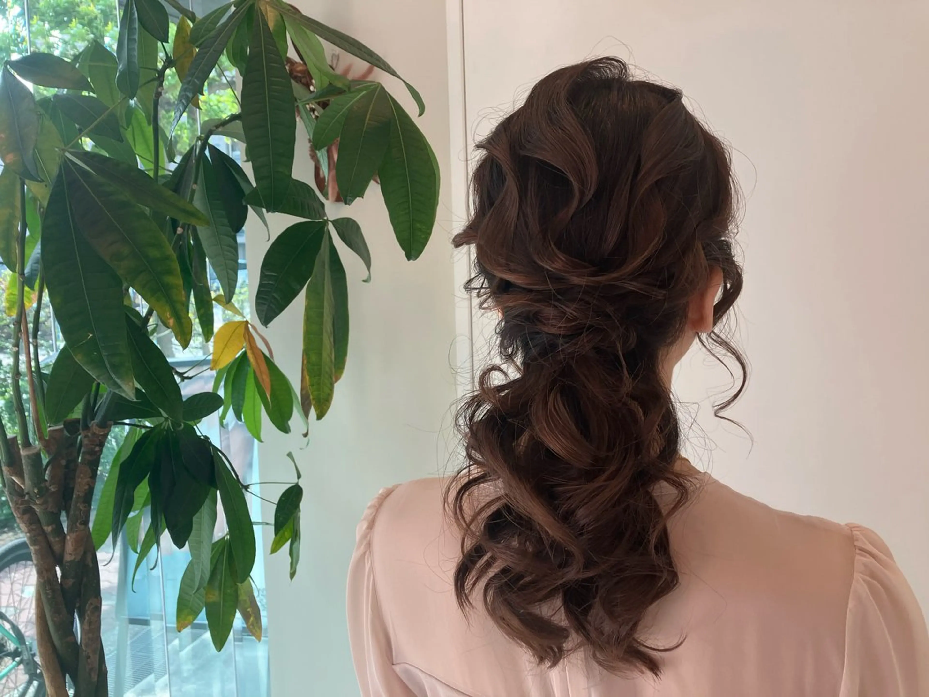ヘアアレンジ ハーフアップ ポニーテール 結婚式・ブライダル Hair&Make Nahoのマツエク・マツパデザイン