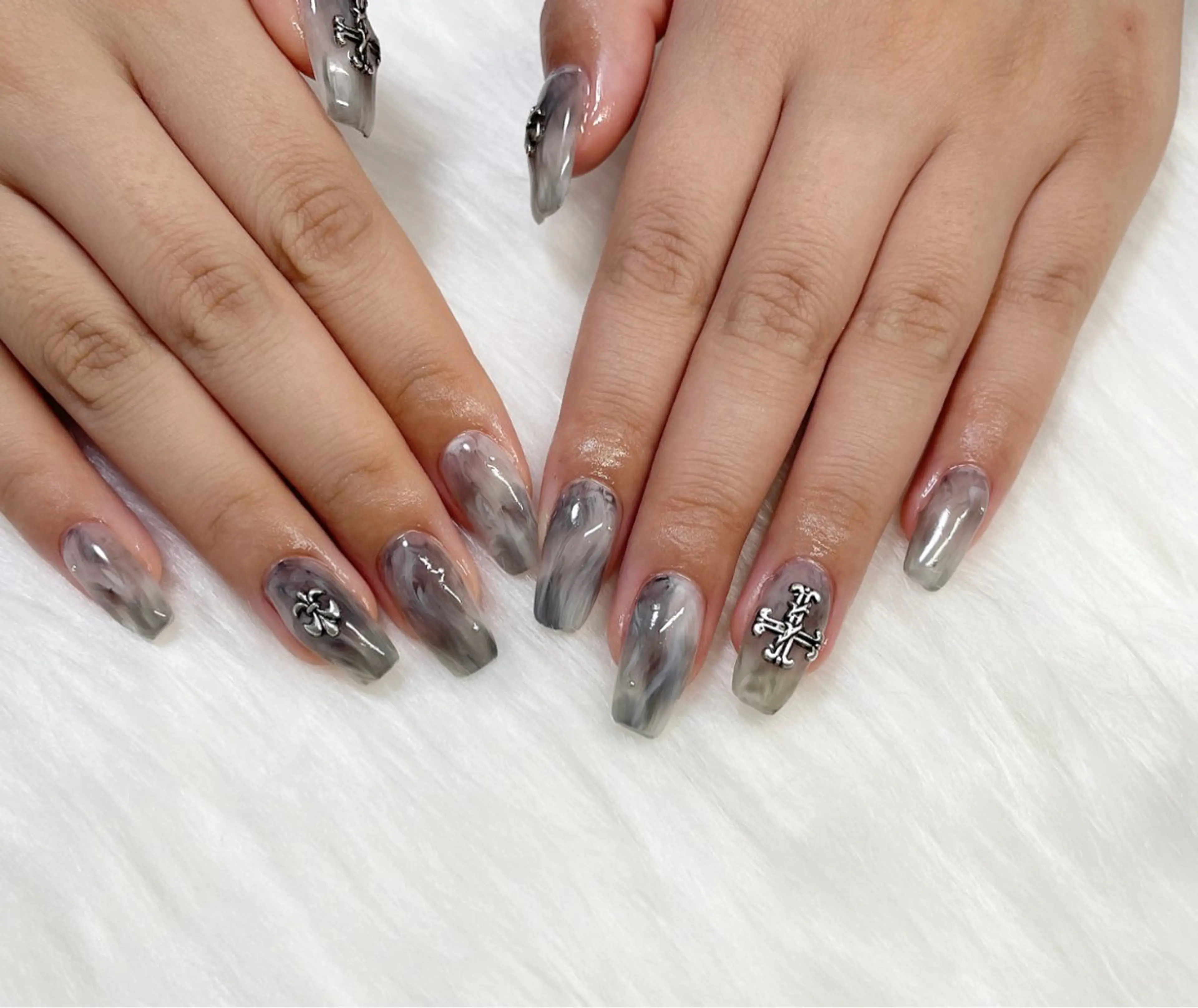 ネイル nailsalon R.のネイルデザイン