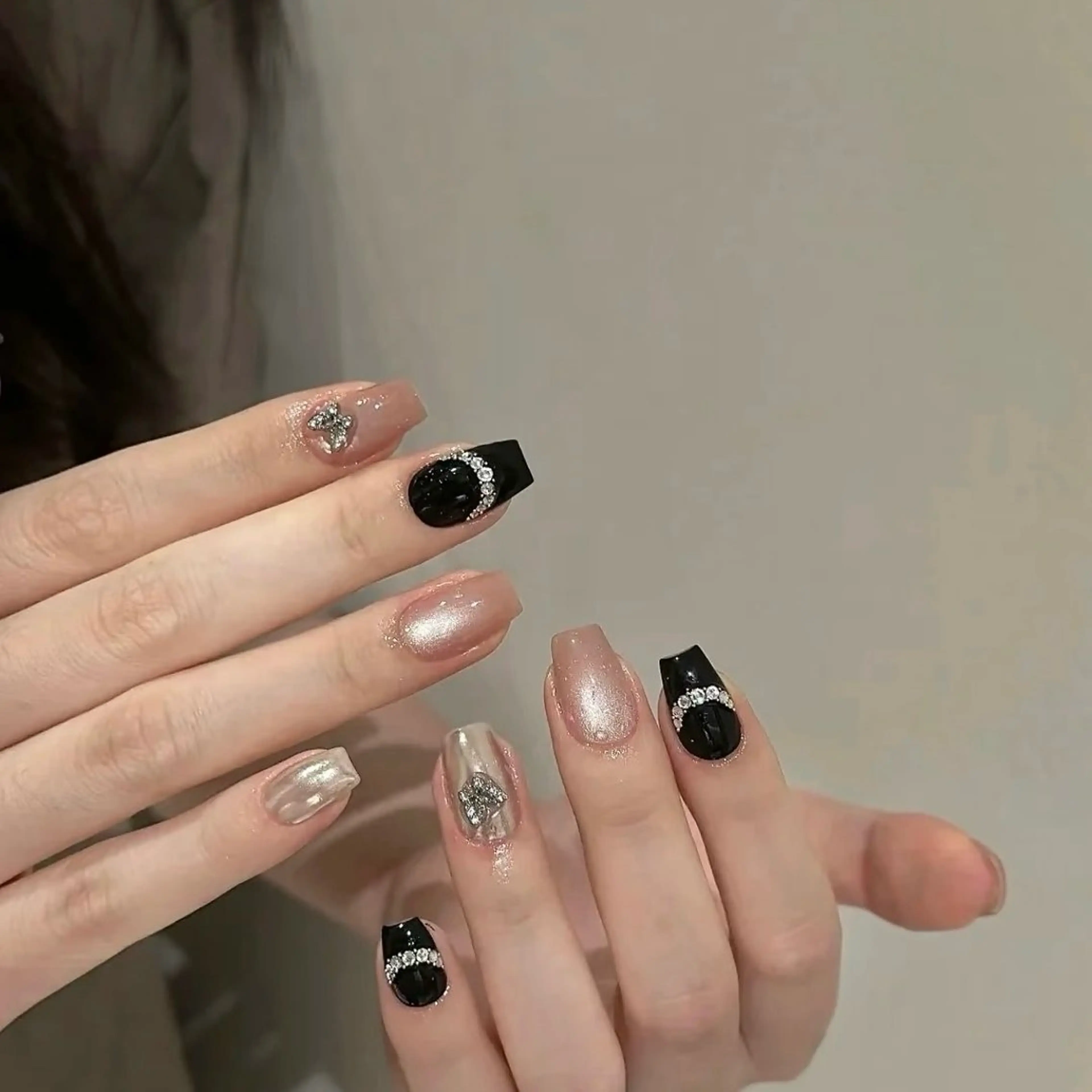 ネイル Mi miaのマツエク・マツパデザイン