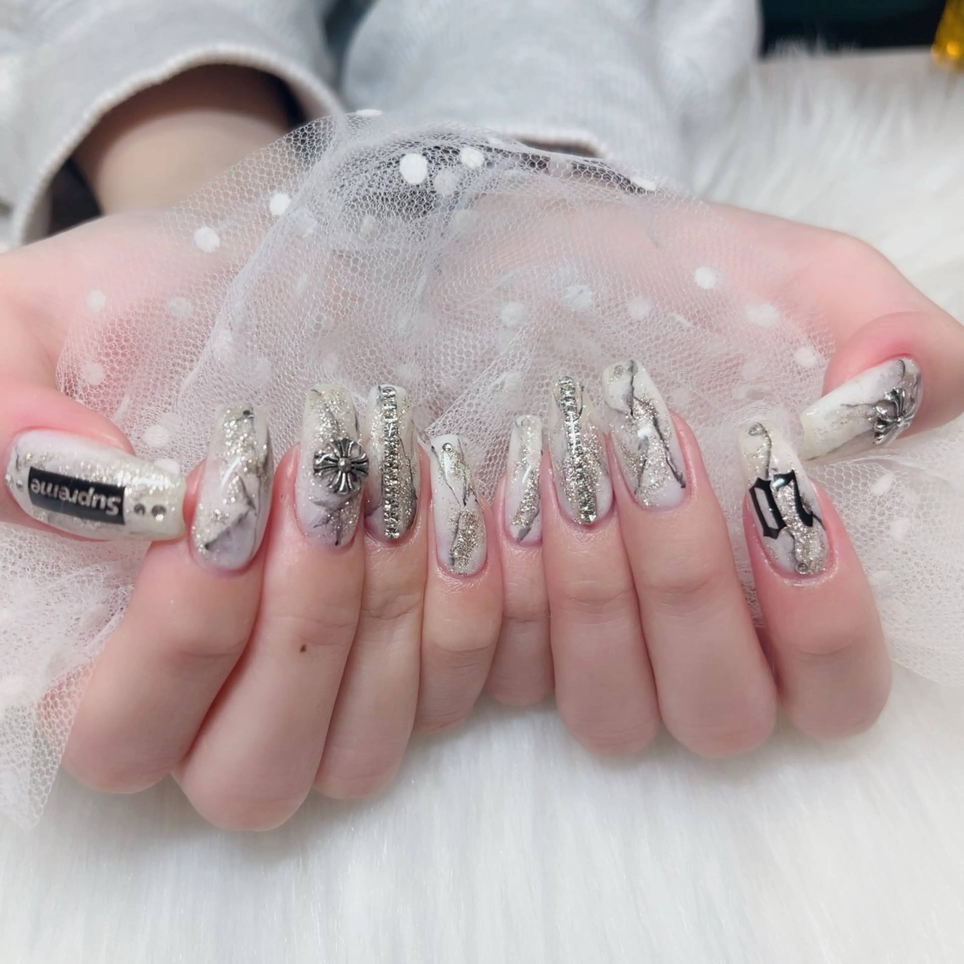 ネイル ハンドネイル Miki 本町駅｜💅‎🤍のネイルデザイン