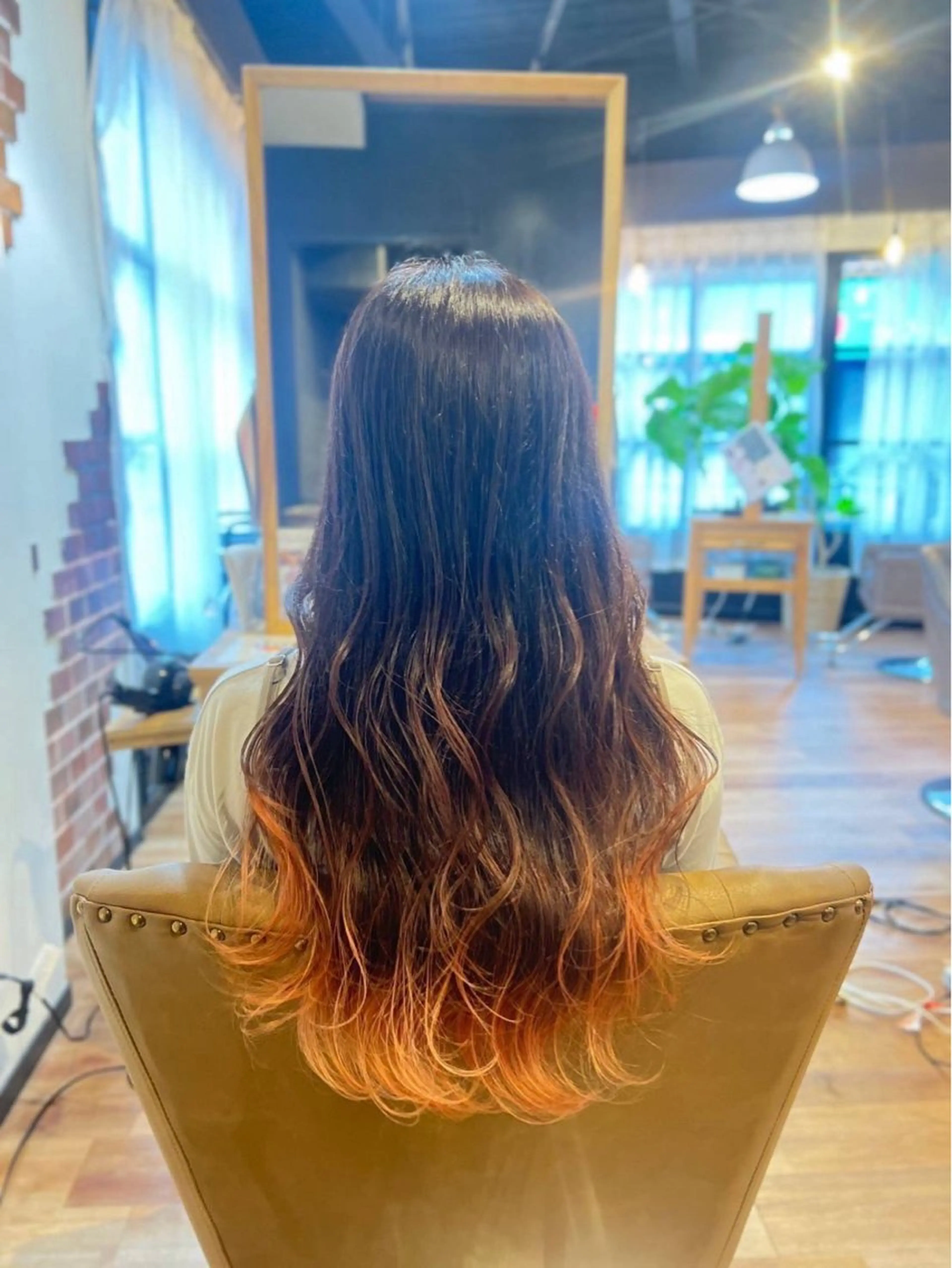 ロング 西村 雪菜のヘアスタイル