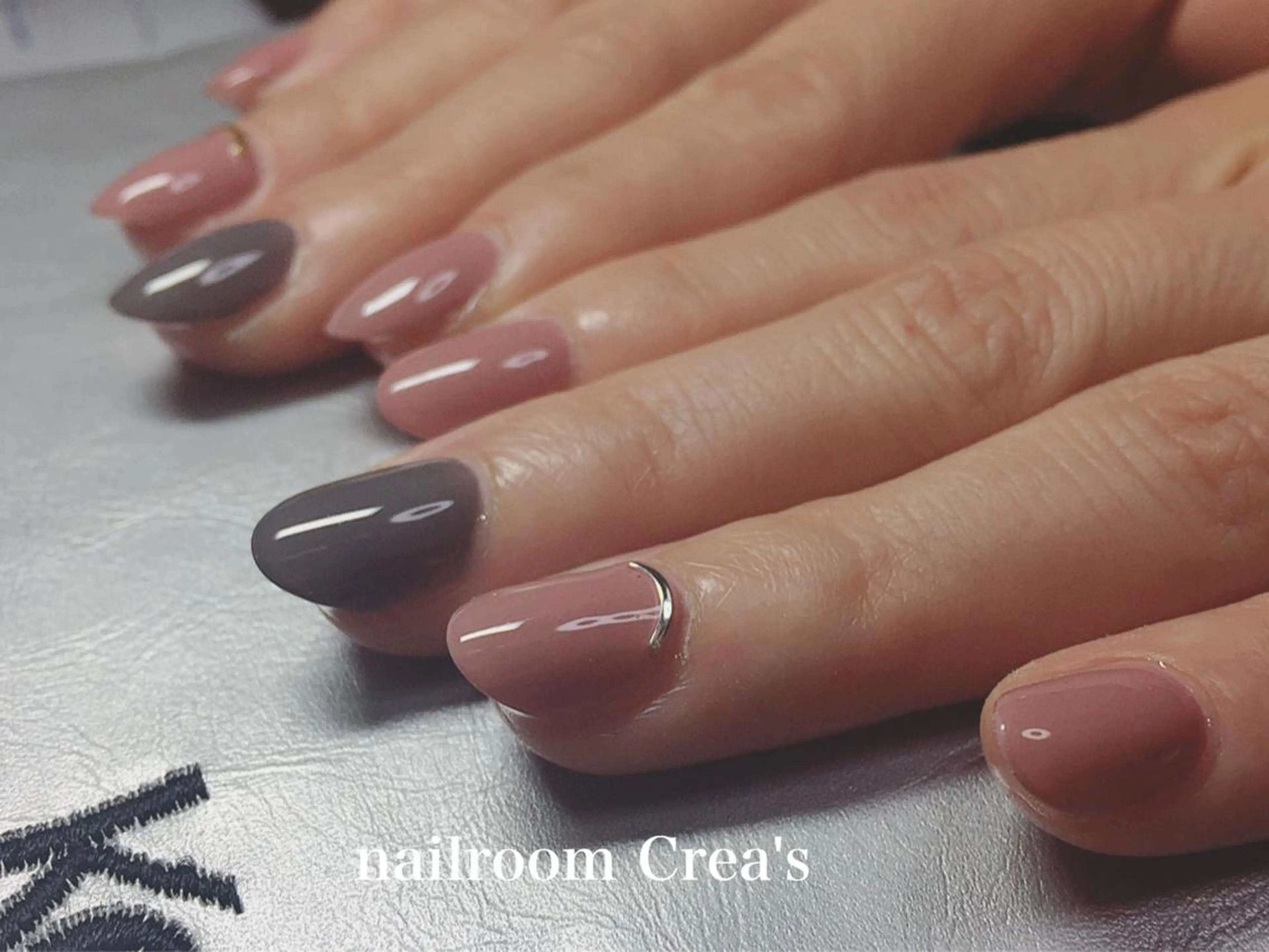 ネイル ワンカラーネイル nailroom Crea'sのネイルデザイン