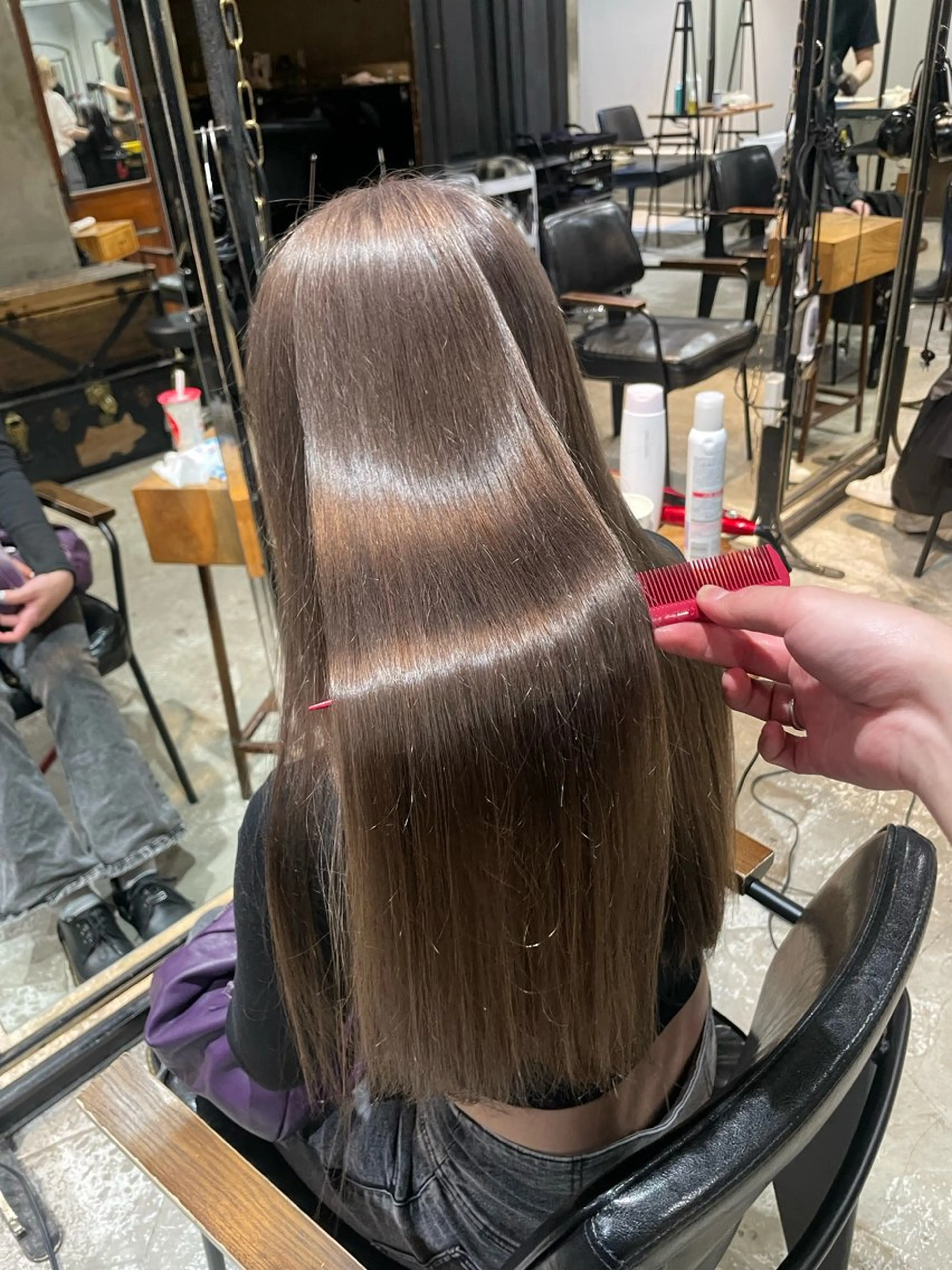 セミロング カラー ヘアアレンジ ベージュカラー ブリーチ ケアブリーチ ダブルカラー グレージュ ヘアカラー トリートメント ヘッドスパ ヘアセット 🌿透明感/レイヤー 🌿TATSUKIのヘアスタイル