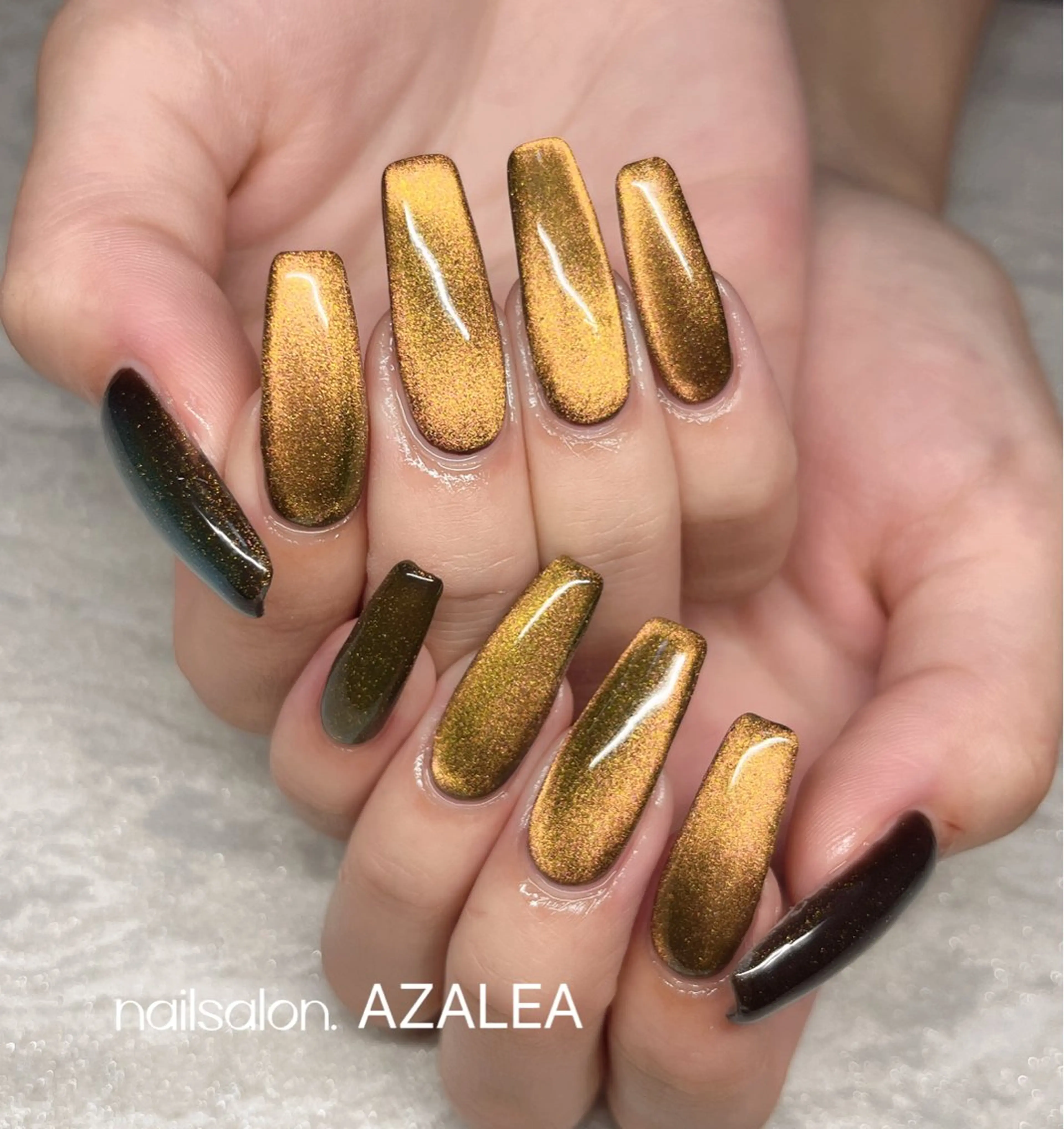 ネイル R inのネイルデザイン