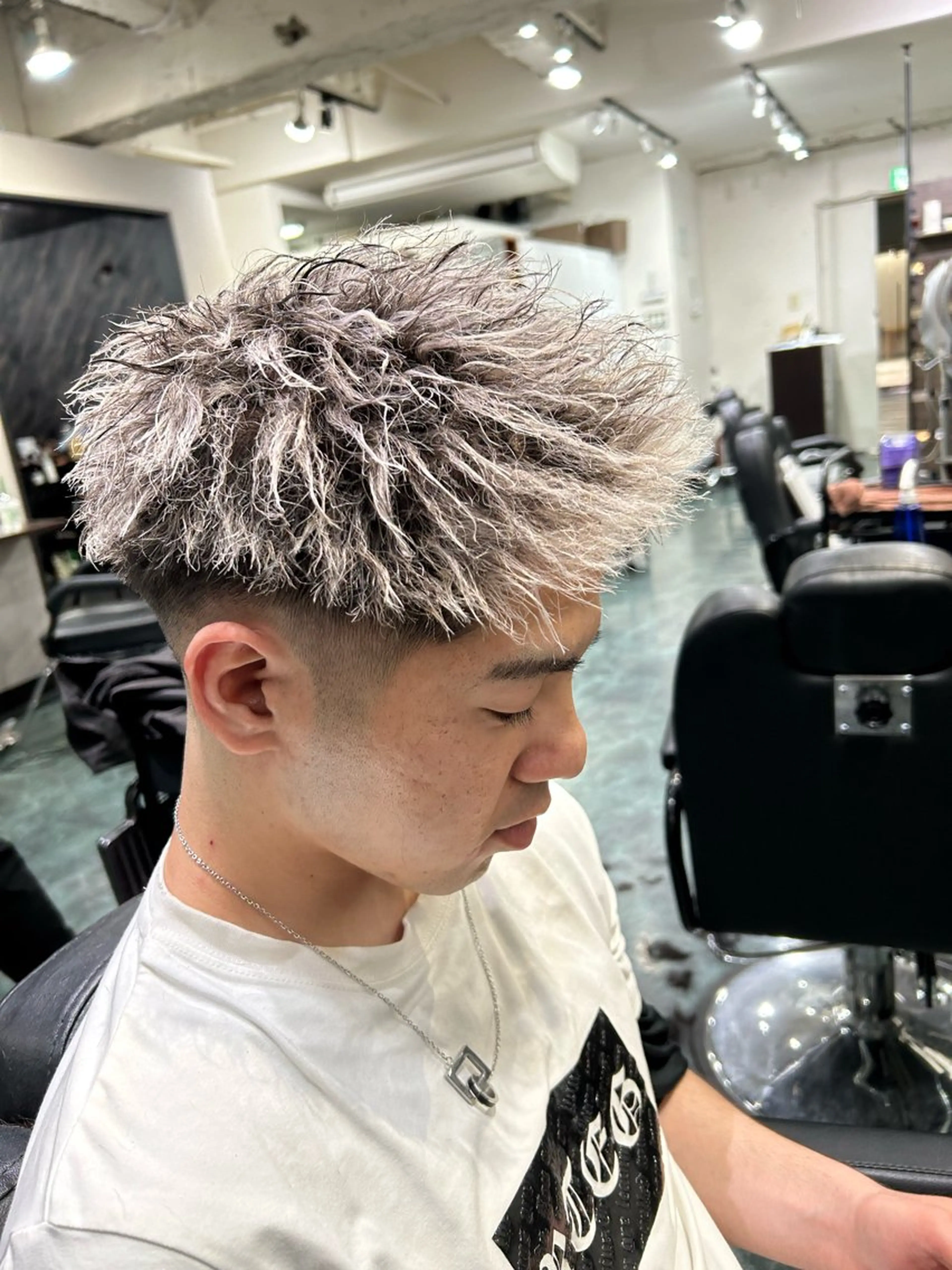 カラー パーマ メンズ メンズ美容室 難波北川司のヘアスタイル