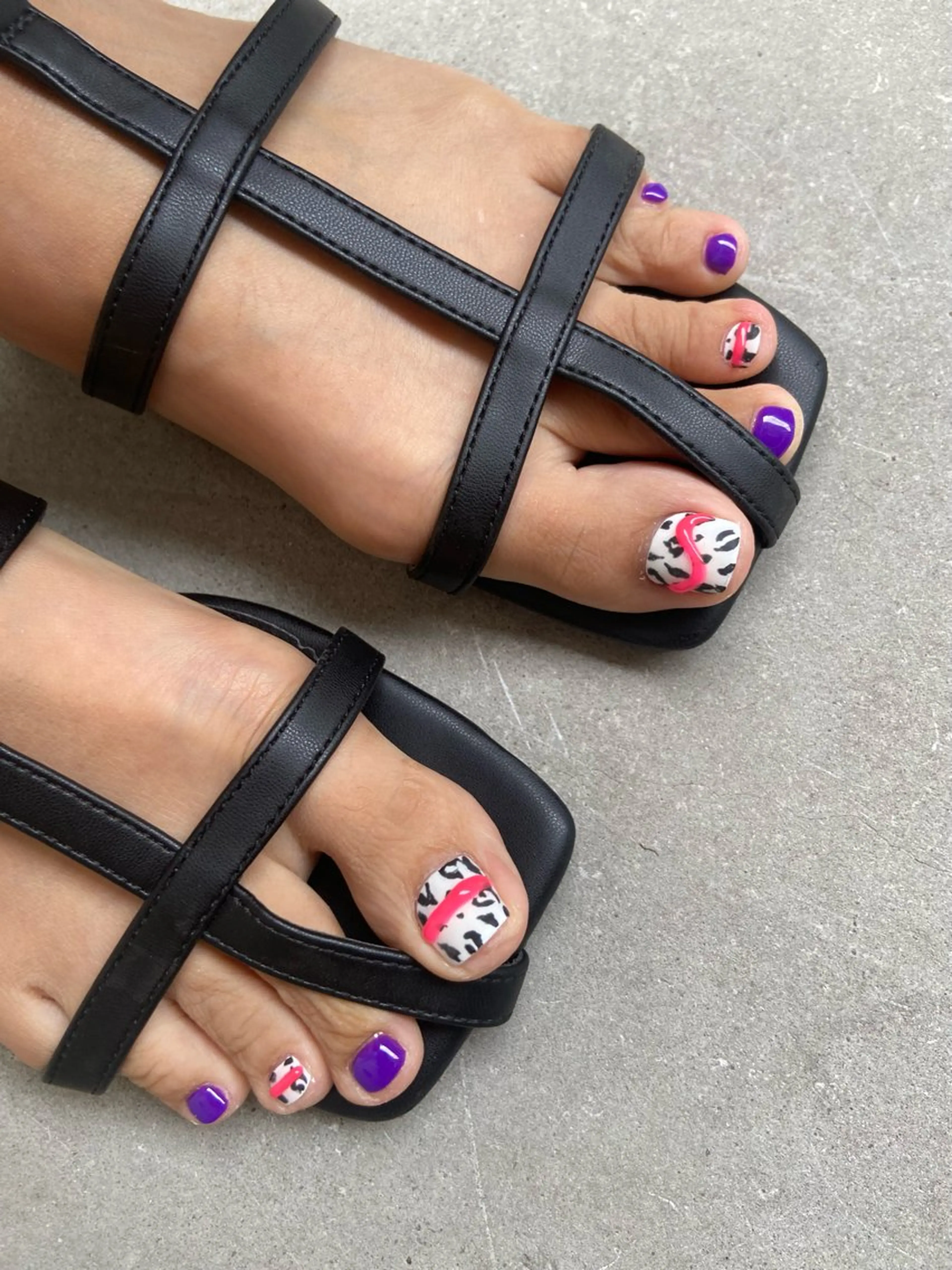 ネイル フットネイル 持ち込み Lulu charisu所属・lulucharis nailのネイルデザイン