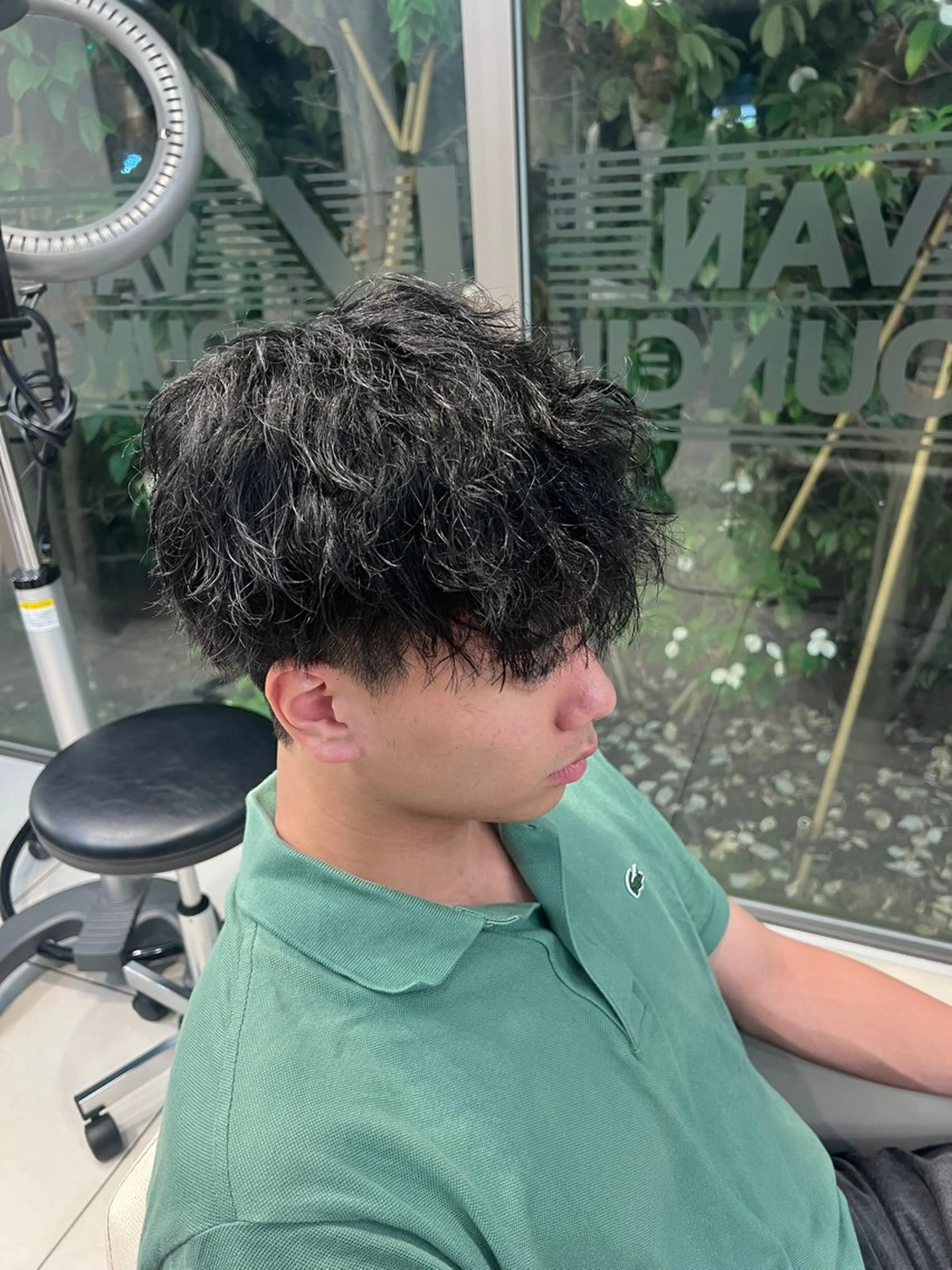 ショート パーマ メンズ 杉山 舞のマツエク・マツパデザイン