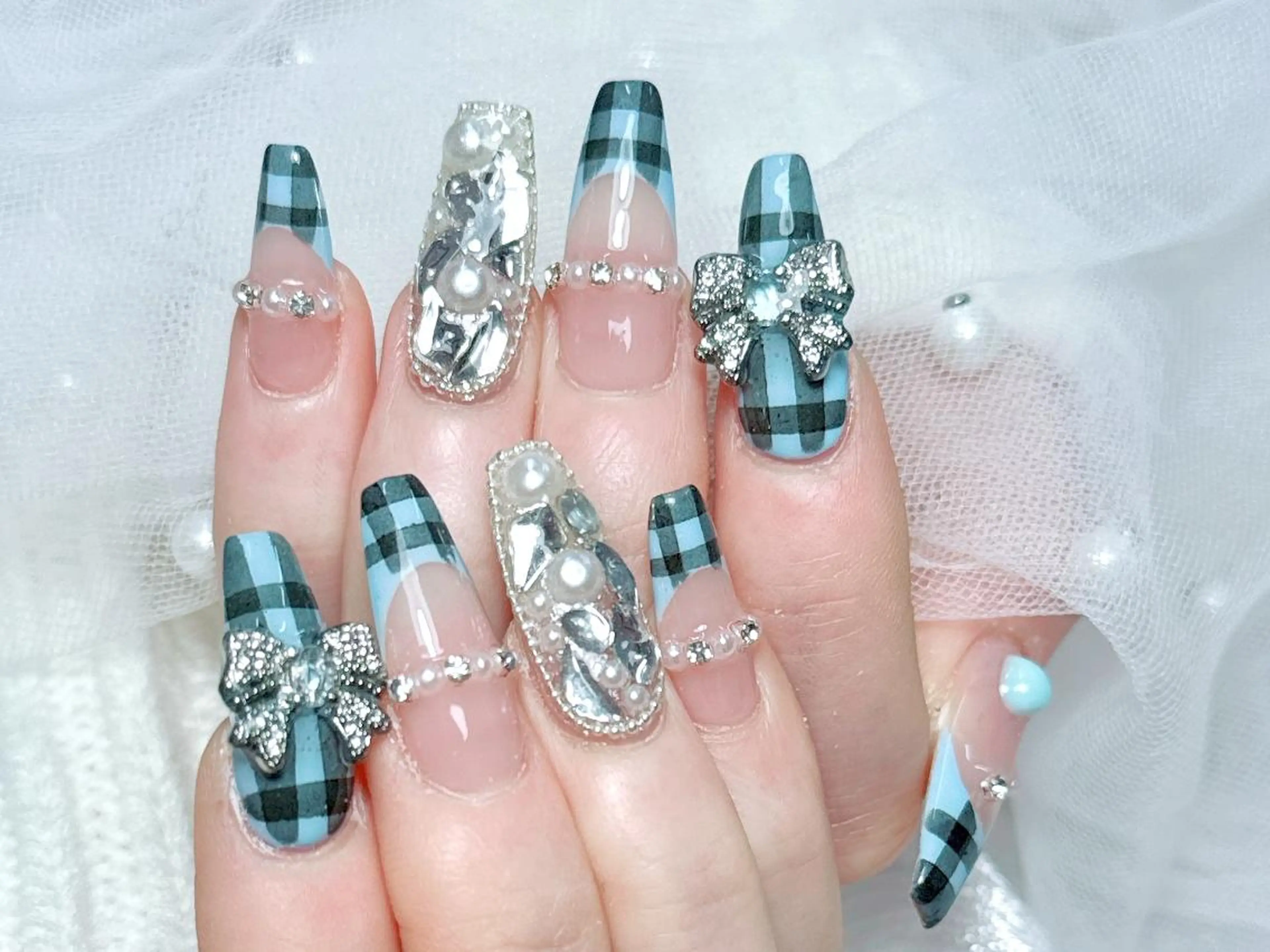 ネイル ハンドネイル Kitty Nail salonのネイルデザイン