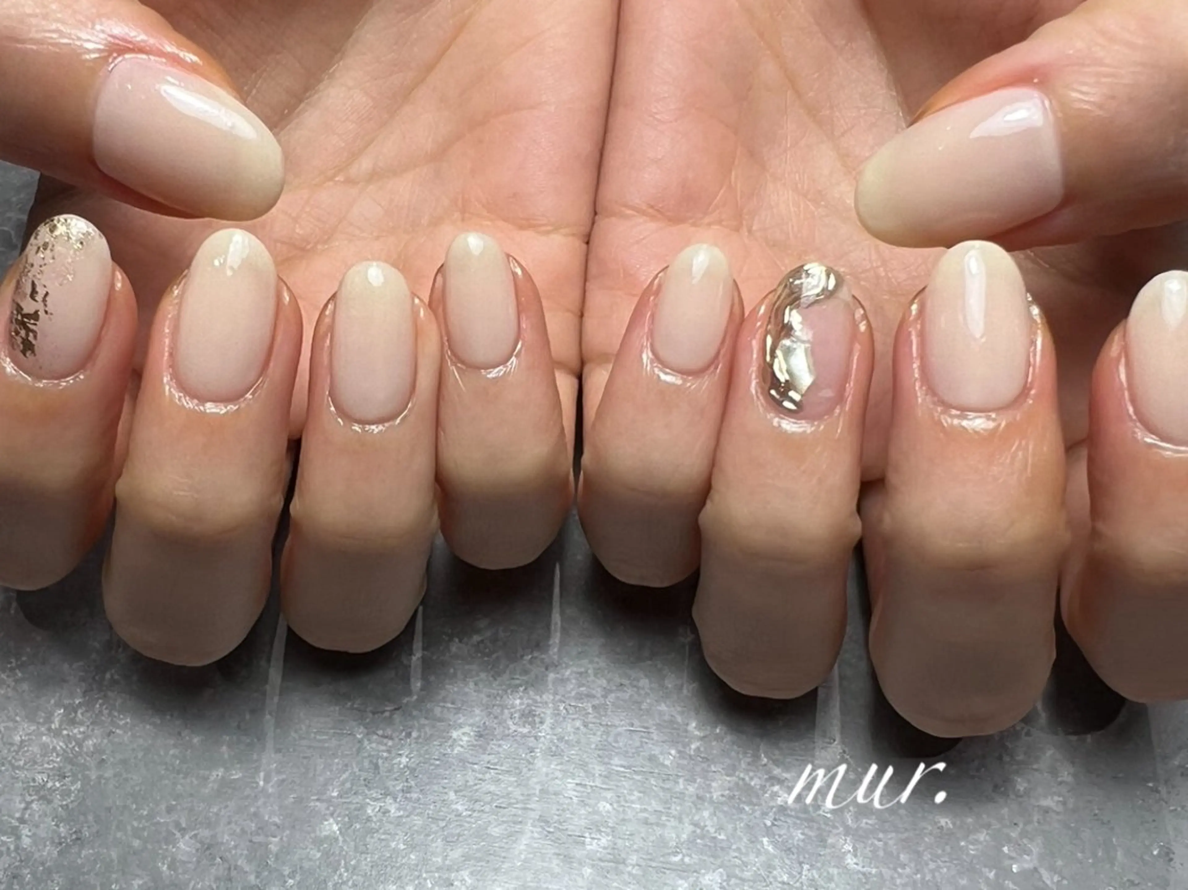 ネイル アートネイル ジェルネイル ラメ(グリッター) ミラーネイル オフィスネイル nailsalon mur.のネイルデザイン